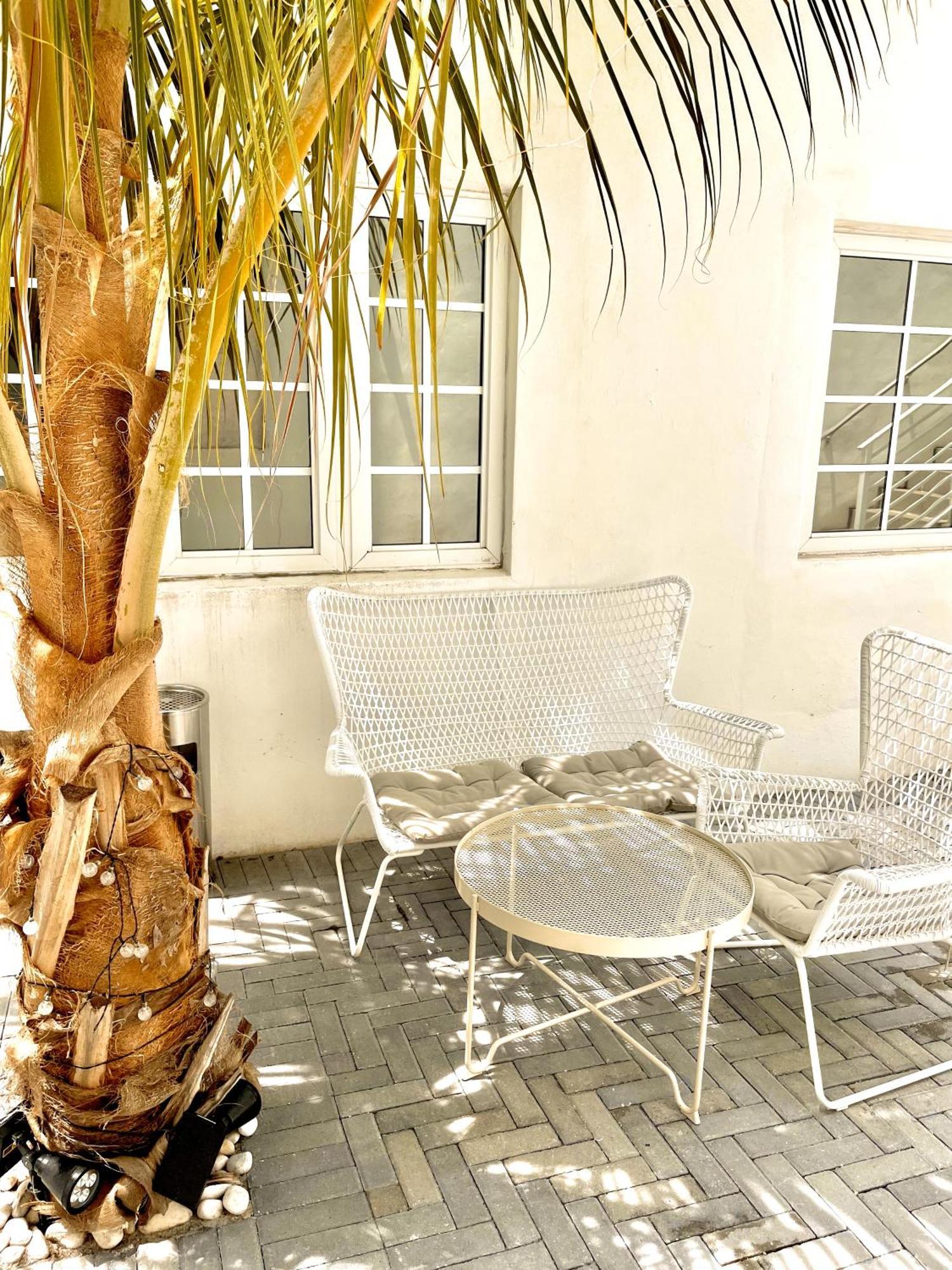 Apartment 8 Guests Luxurious Elegant South *