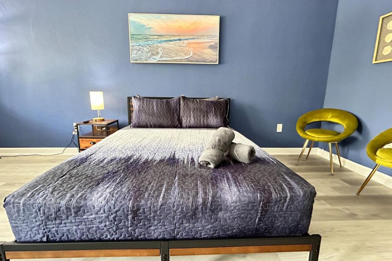 Apartment Contemporary Haven In Historic South Miami Beach