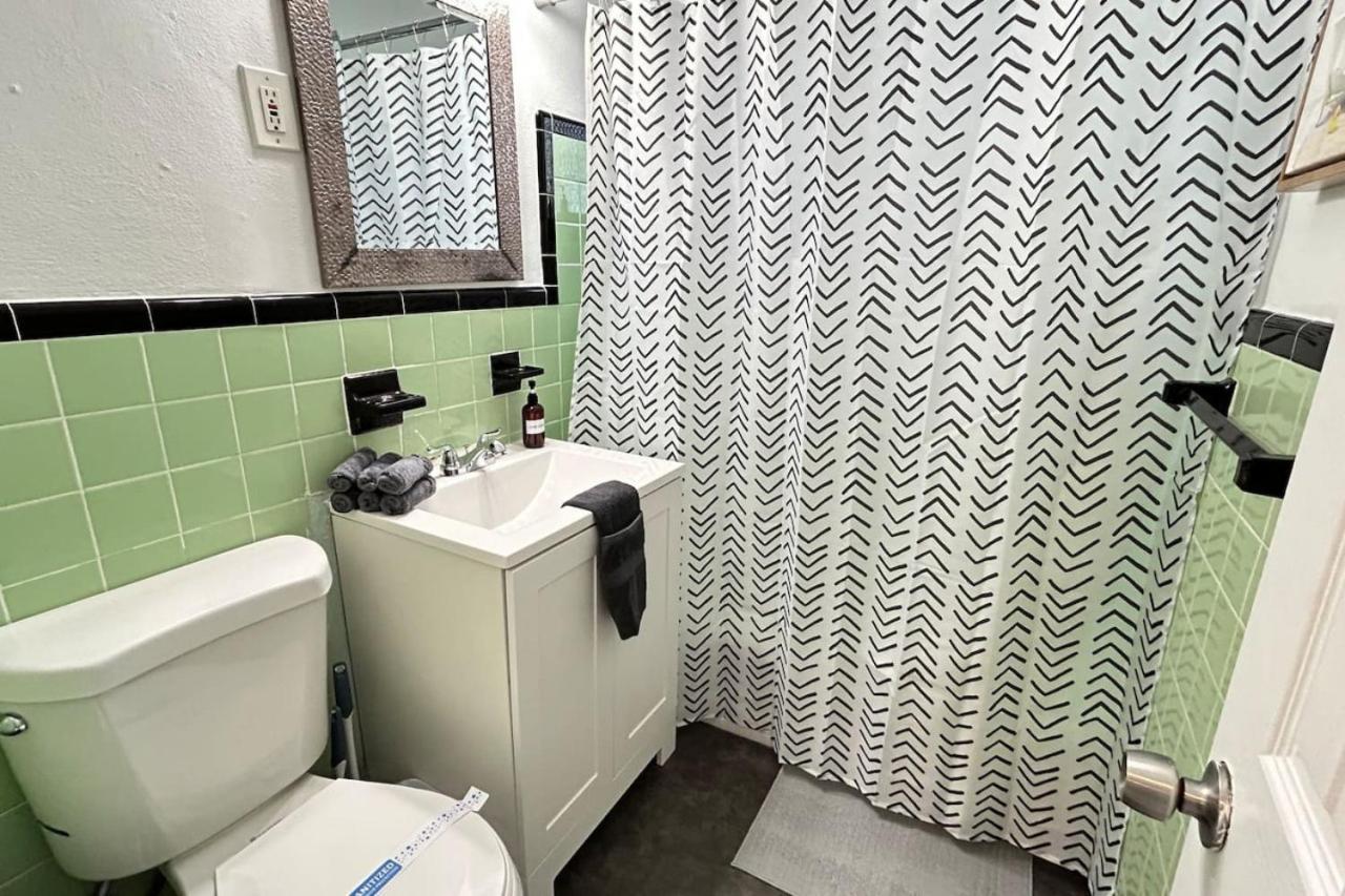 Retro Charm With Modern Comfort Miami *