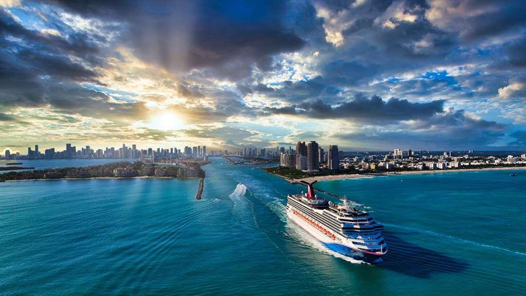 Cardozo South * Miami Beach