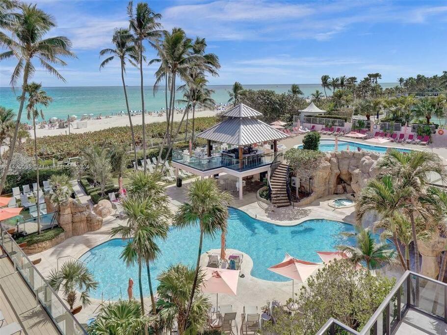 2 Bedrooms Unit Oceanfront The Alexander Miami Beach