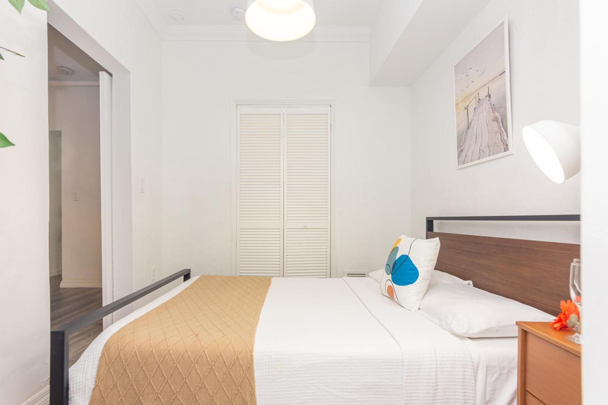Aparthotel West Deco *