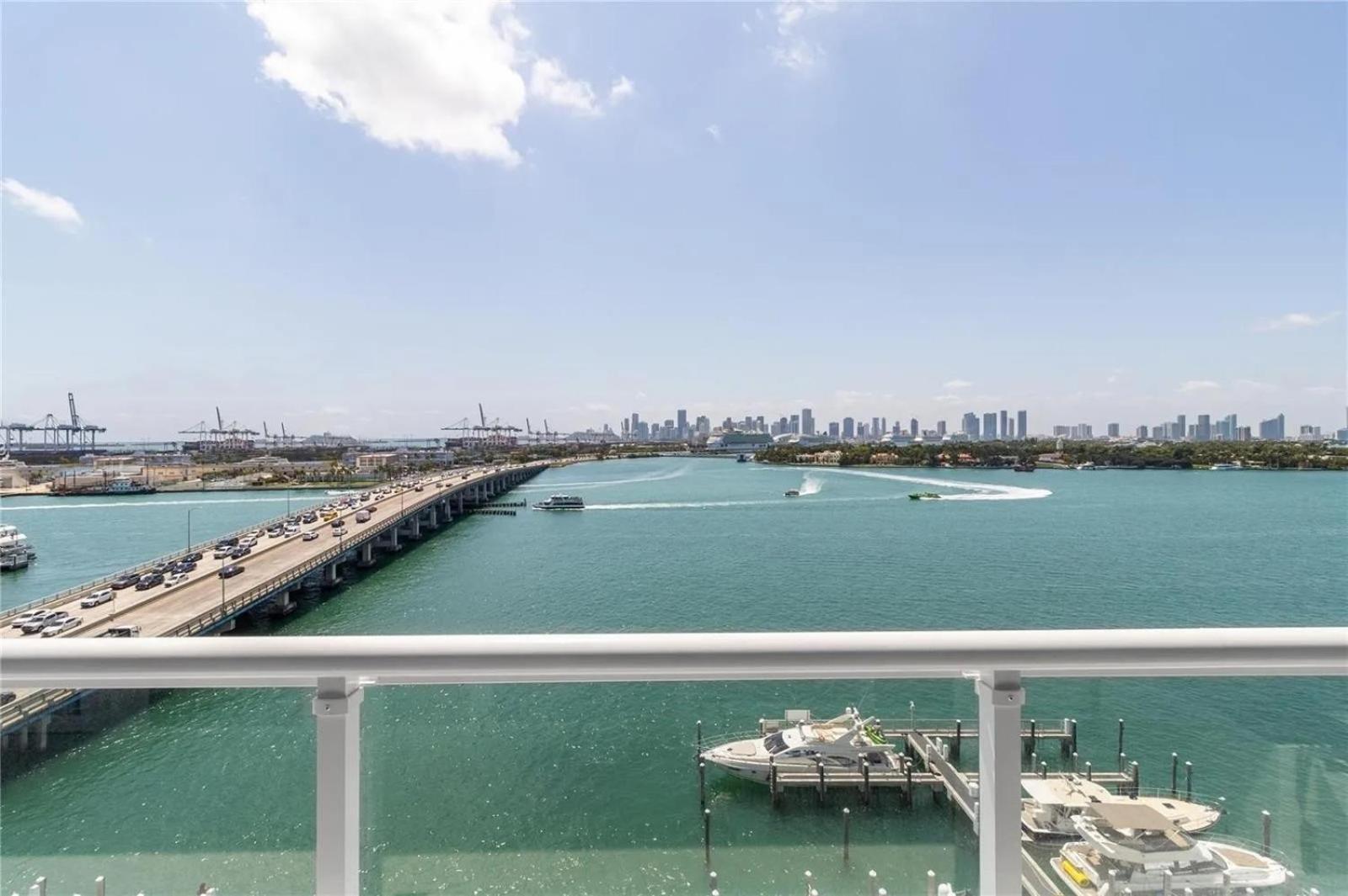 Sleek And Chic Two Bedrooms Miami Beach