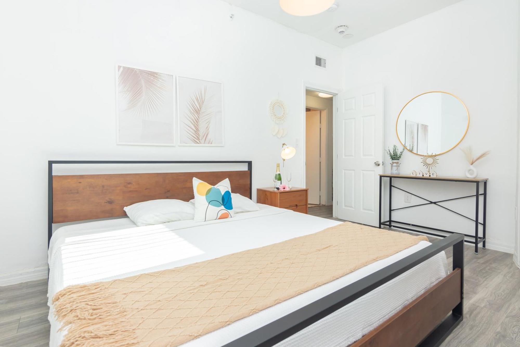 West Deco Miami Beach