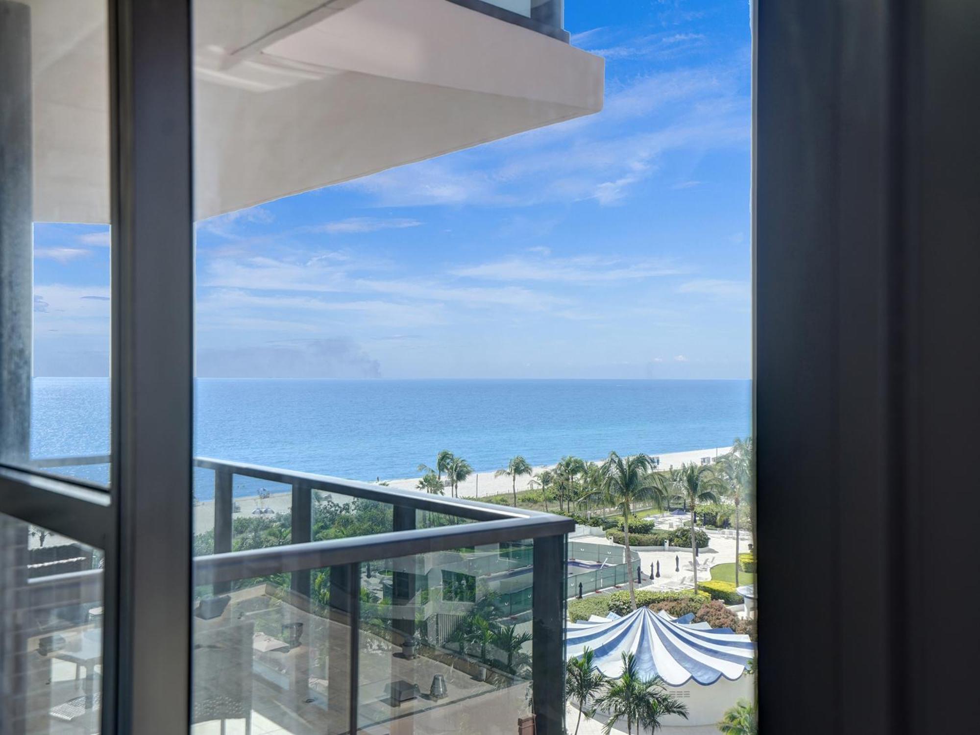 Apartment Ocean View Spacious Service 907 *