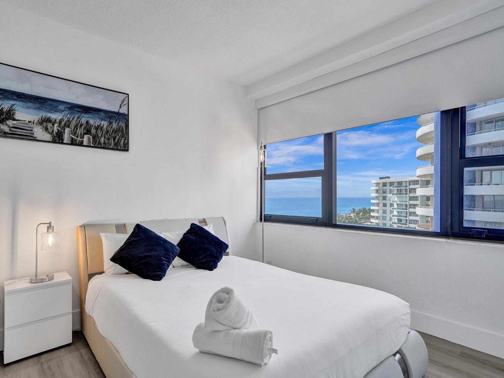 Apartment Ocean View Spacious Service 907 Miami Beach