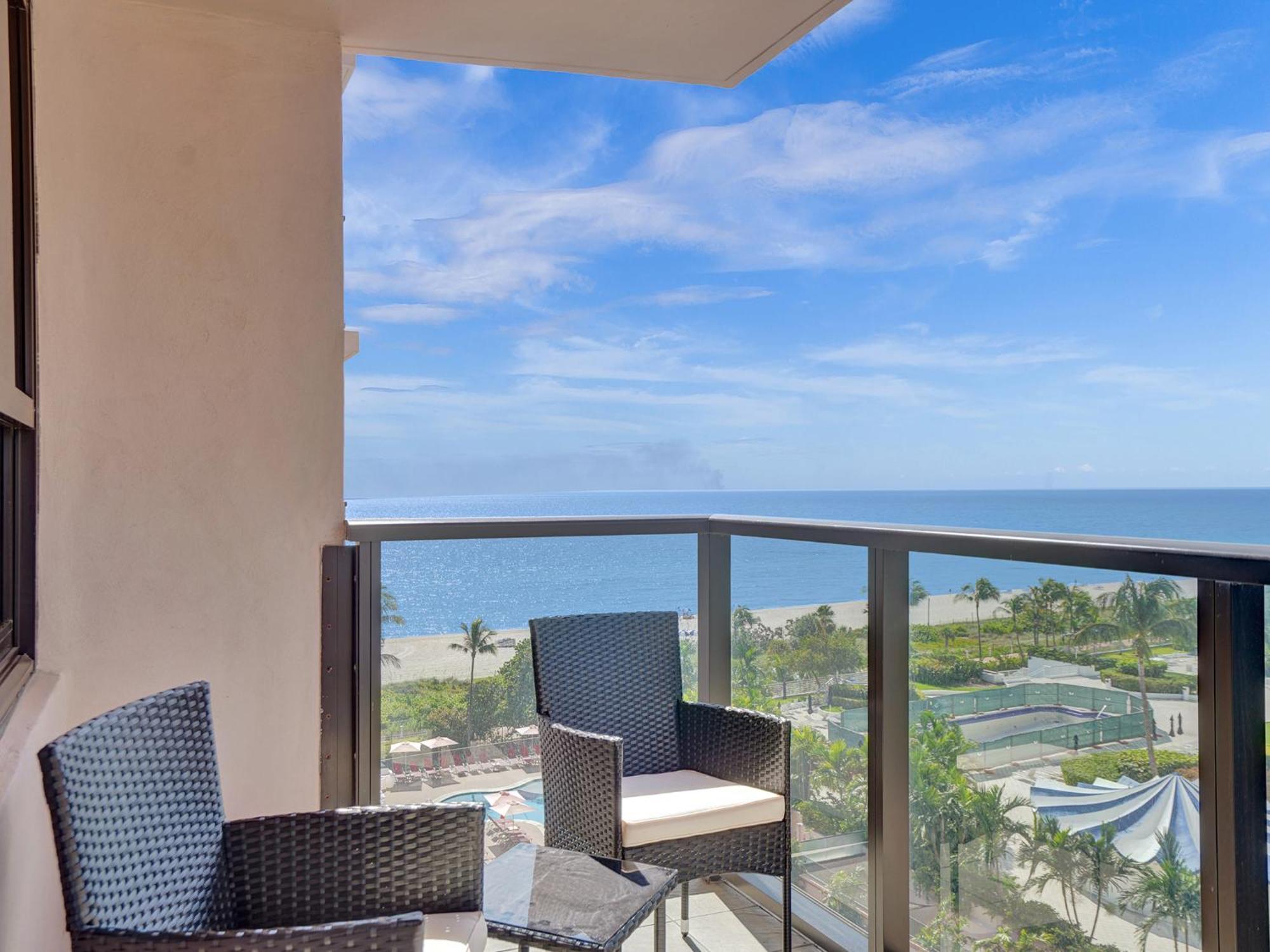 Apartment Ocean View Spacious Service 907 *