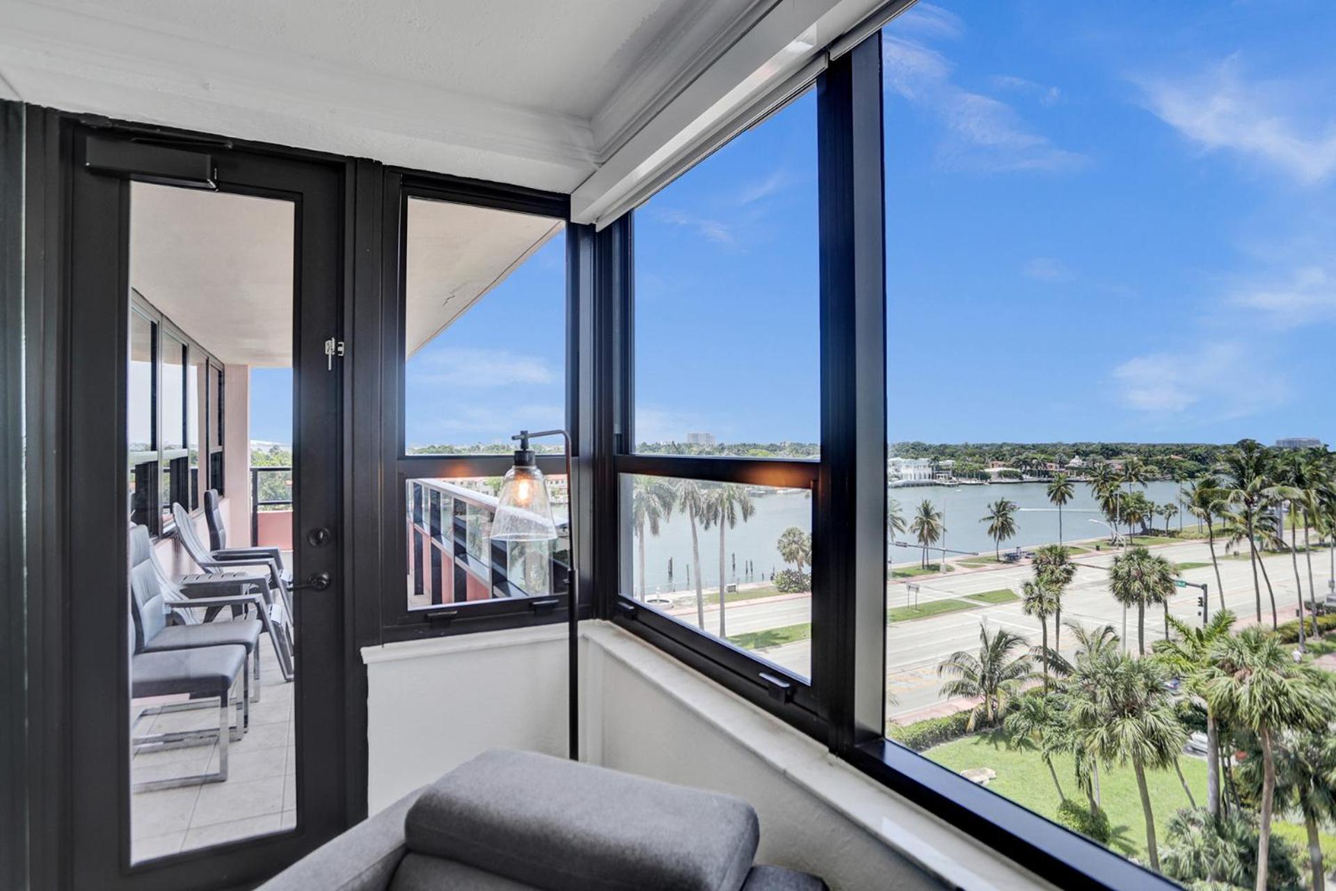 Corner 2br With Ocean View And Access 820 Miami Beach