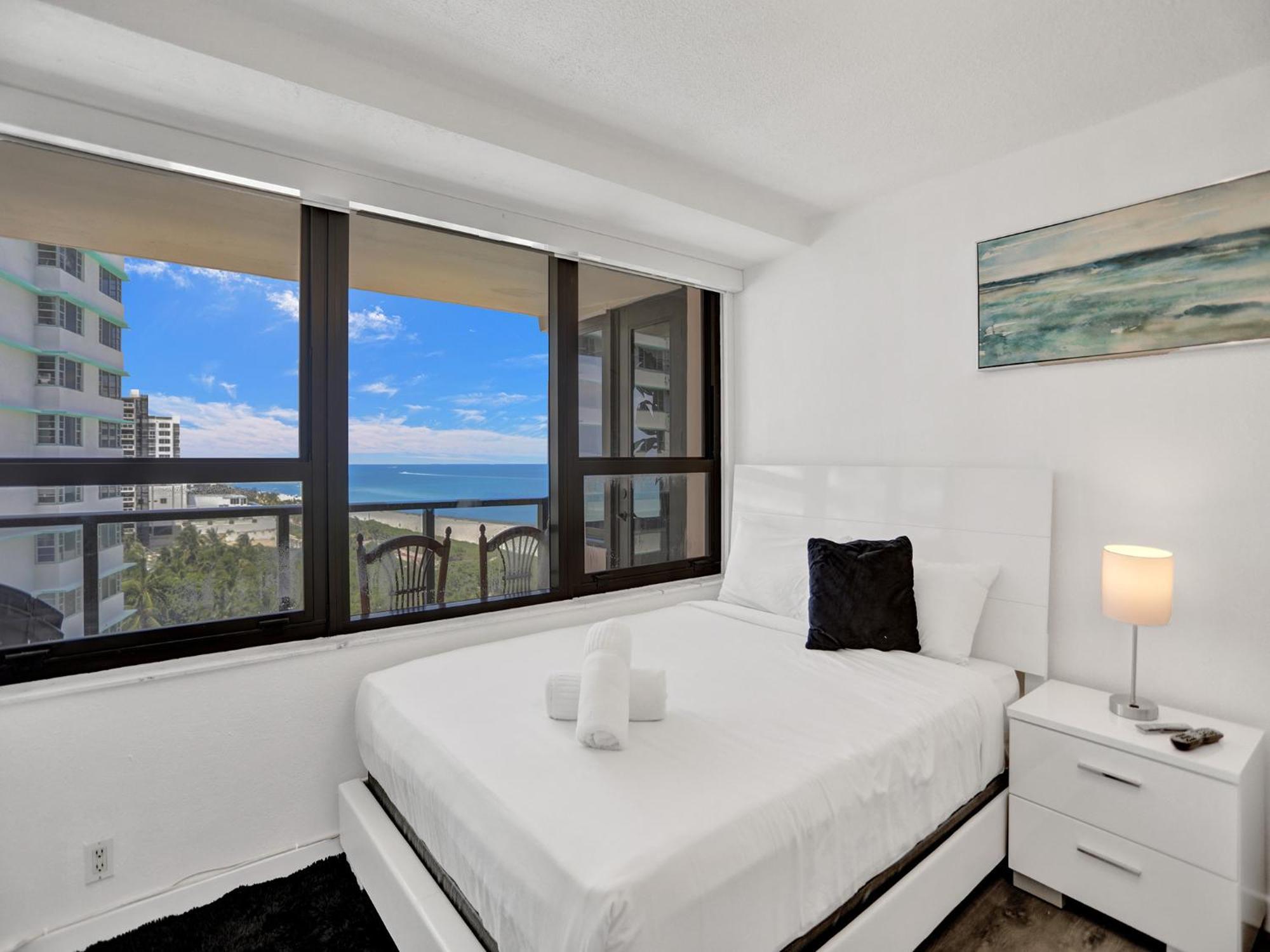 Beautiful In 1004 Apartment Miami Beach