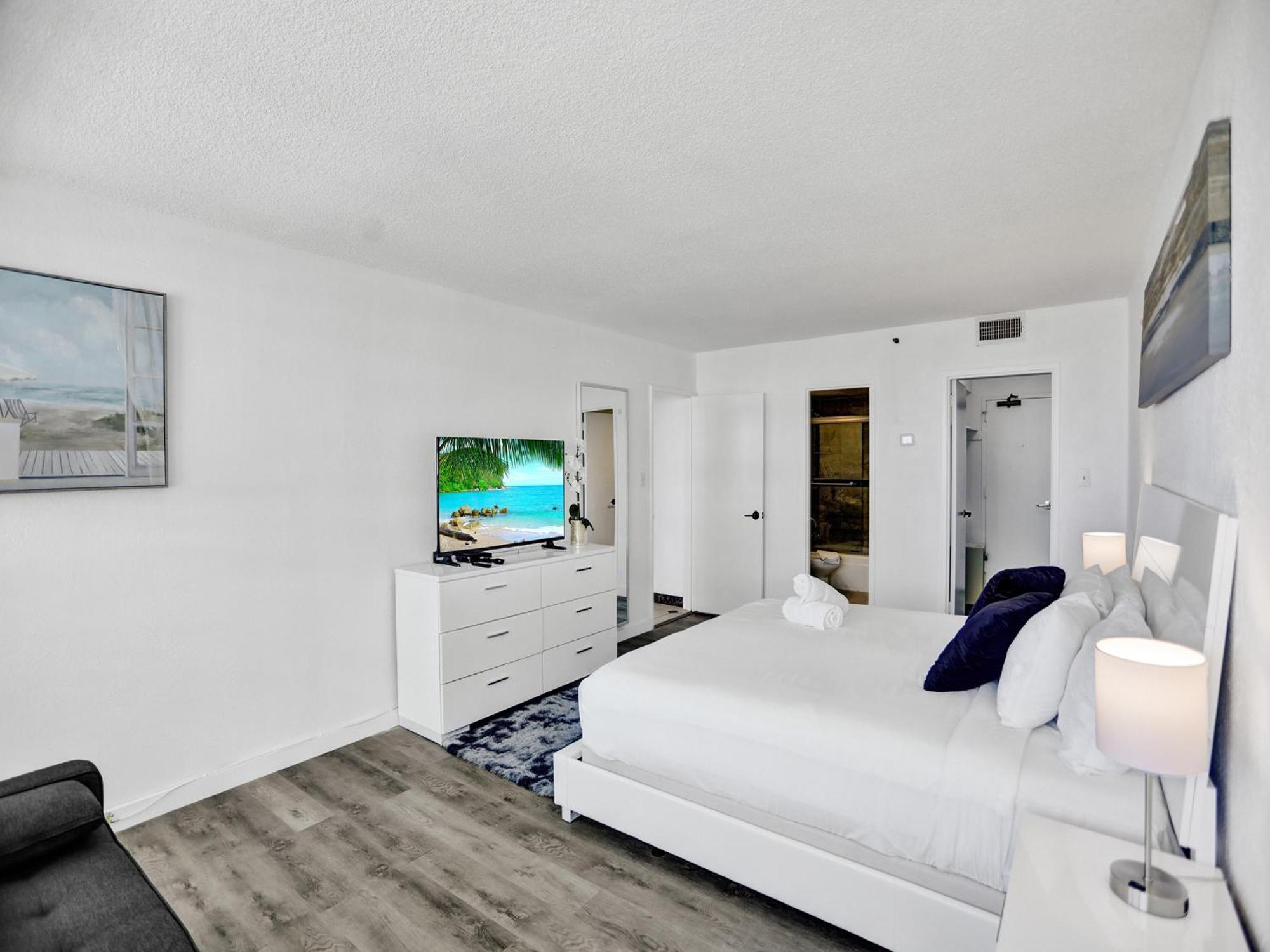 Apartment Beautiful In 1004