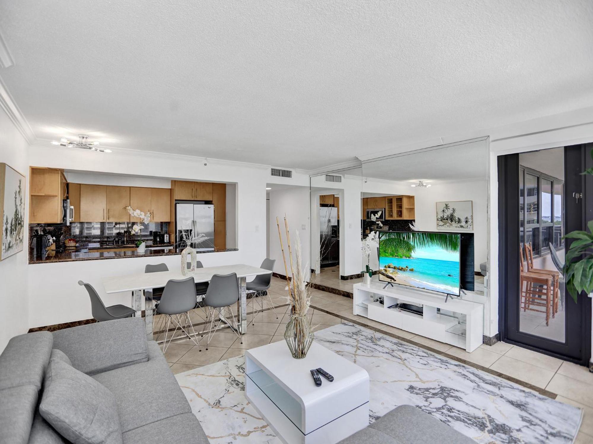 Beautiful In 1004 Miami Beach