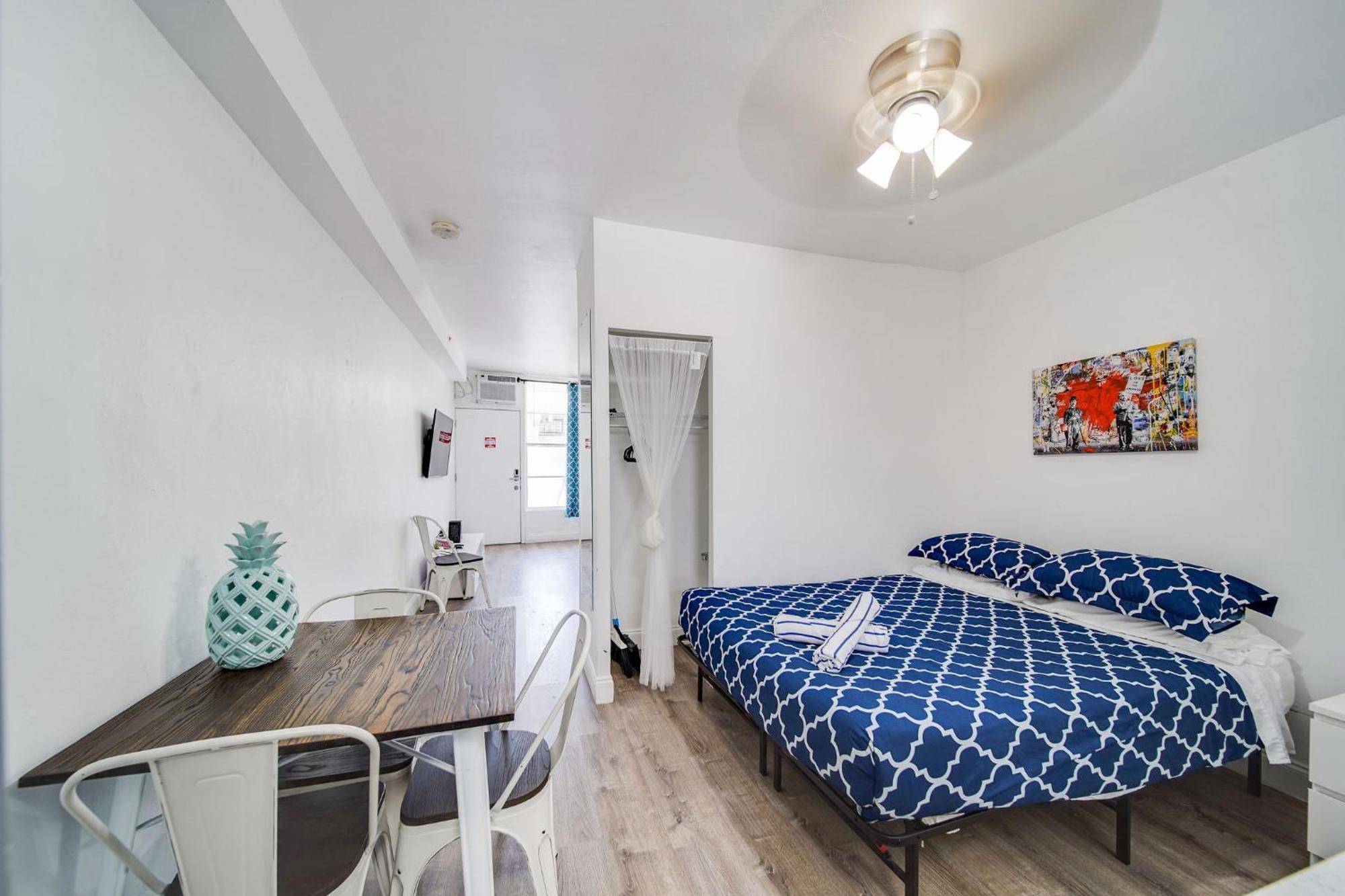 Apartment Ocean Drive Comfy Apt, W/2 Queen Beds By The Miami Beach