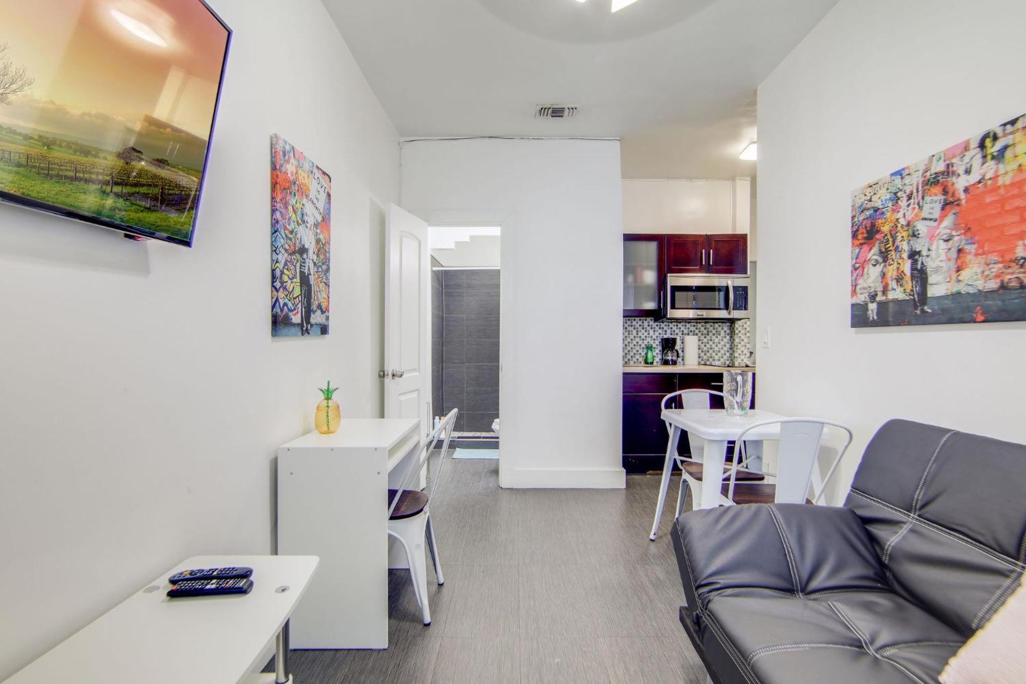 Cozy South 1br Near & Ocean Drive