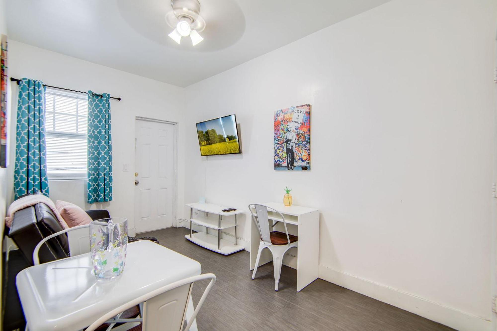 Cozy South 1br Near & Ocean Drive Apartment