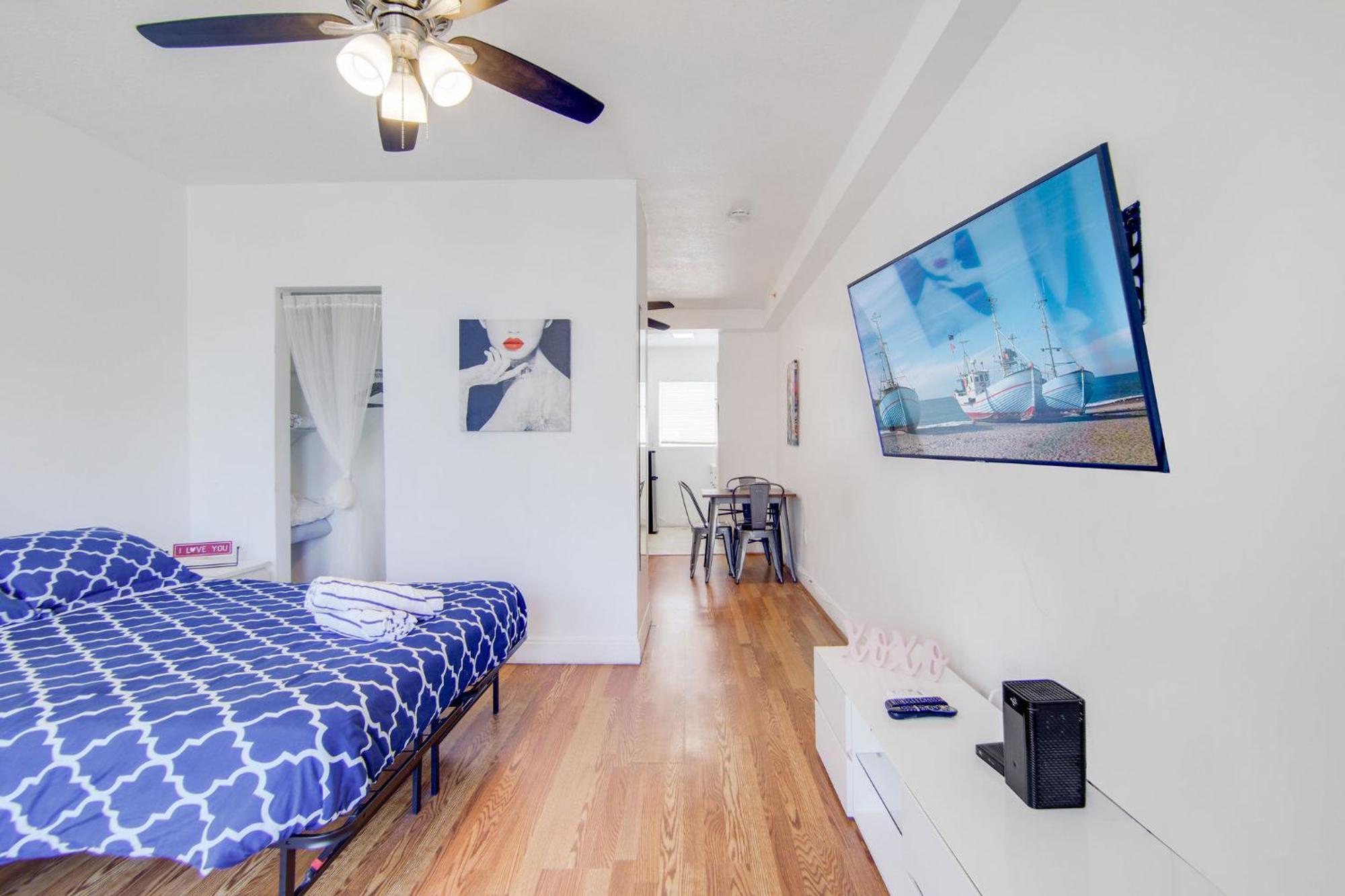 Apartment Stylish Ocean Dr W/ 2 Queen Beds, Across Miami Beach