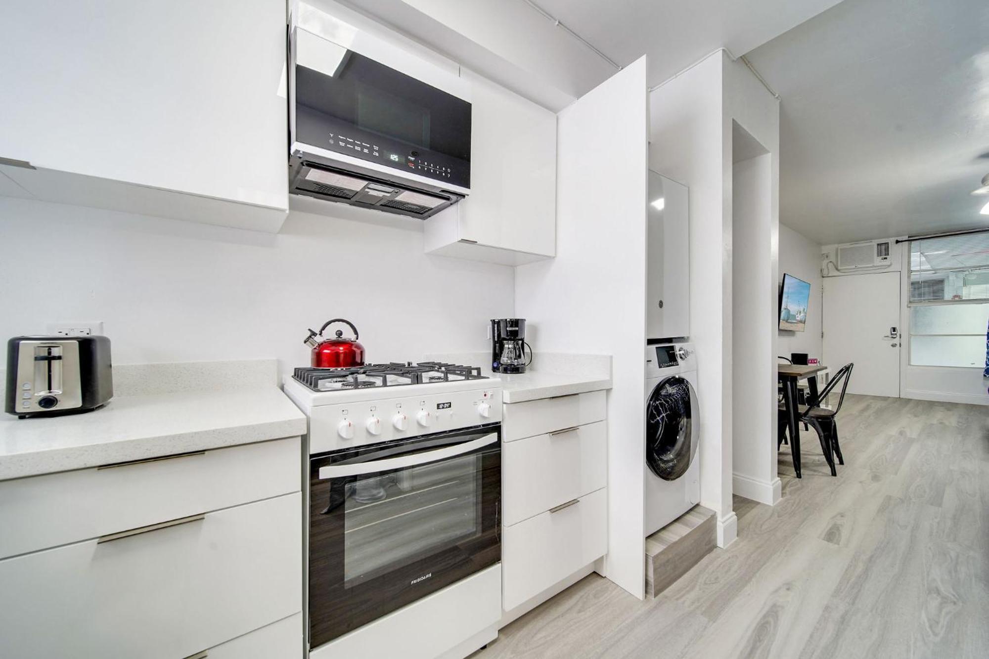 Ocean Drive Prime W/2 Queenbeds & Washer/dryer Apartment Miami Beach
