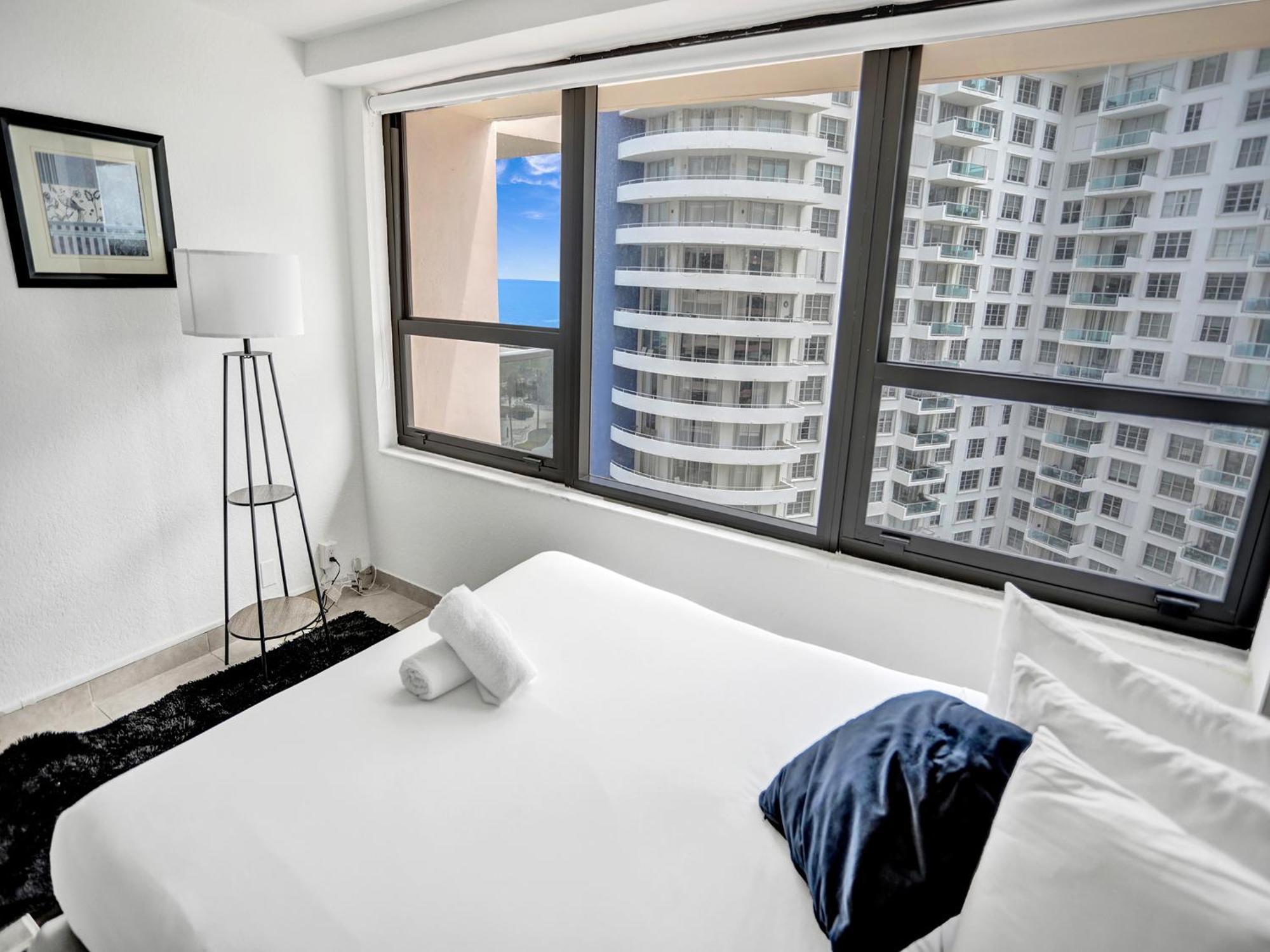 Perfect Ocean View Service 1109 Apartment