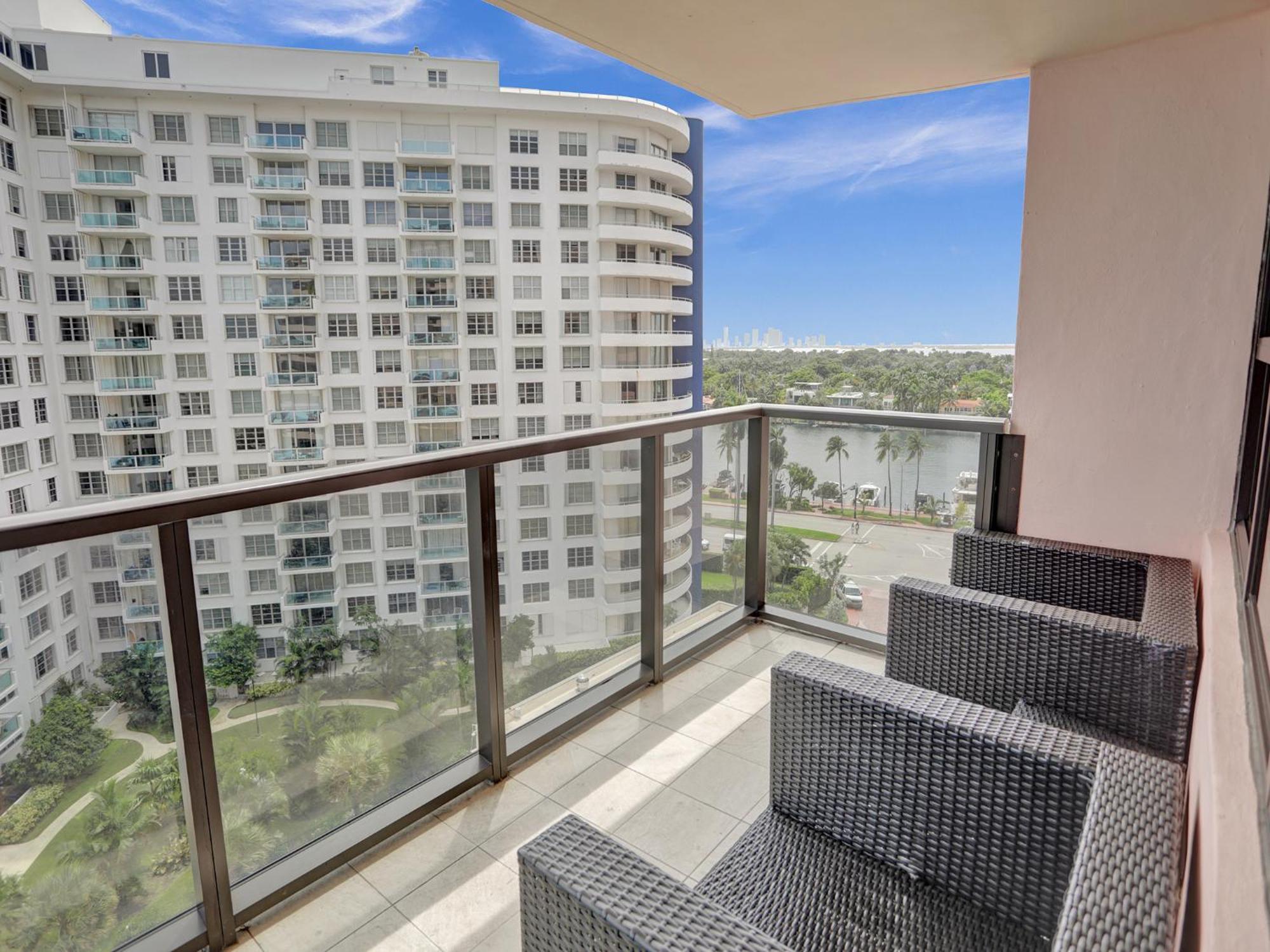 Perfect Ocean View Service 1109 Apartment Miami Beach