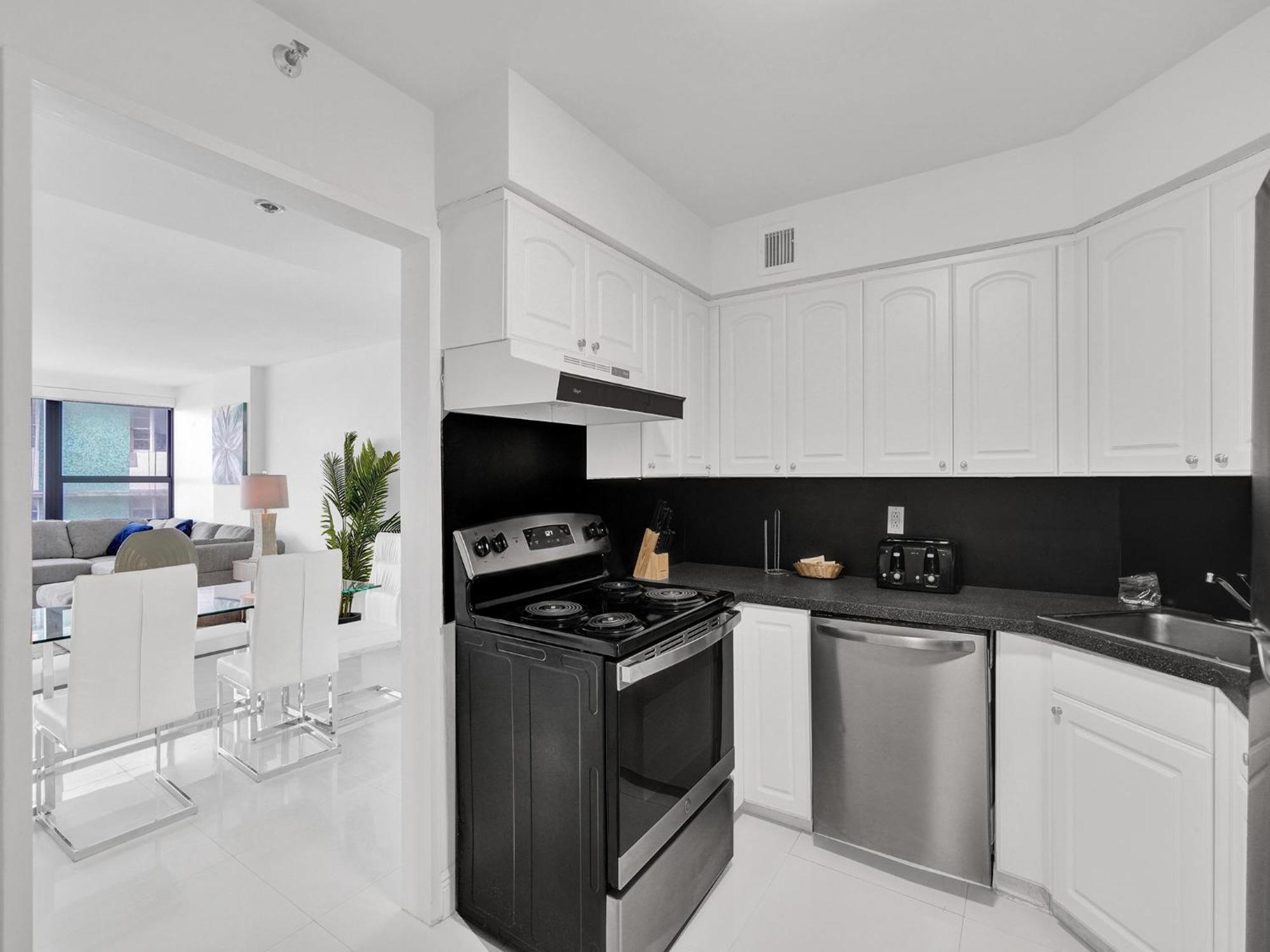 Apartment Beautiful Service 1020 *