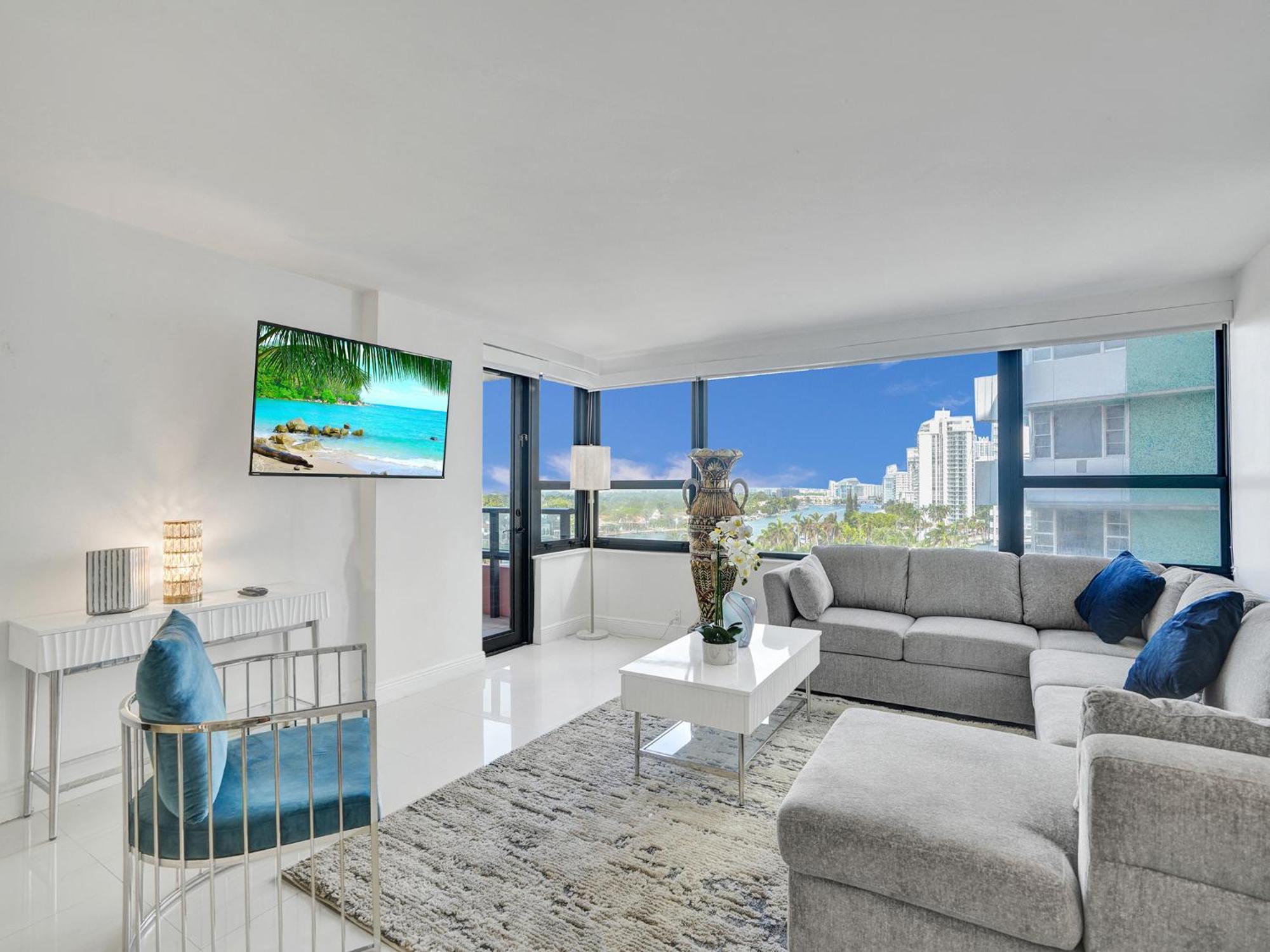 Beautiful Service 1020 Apartment *