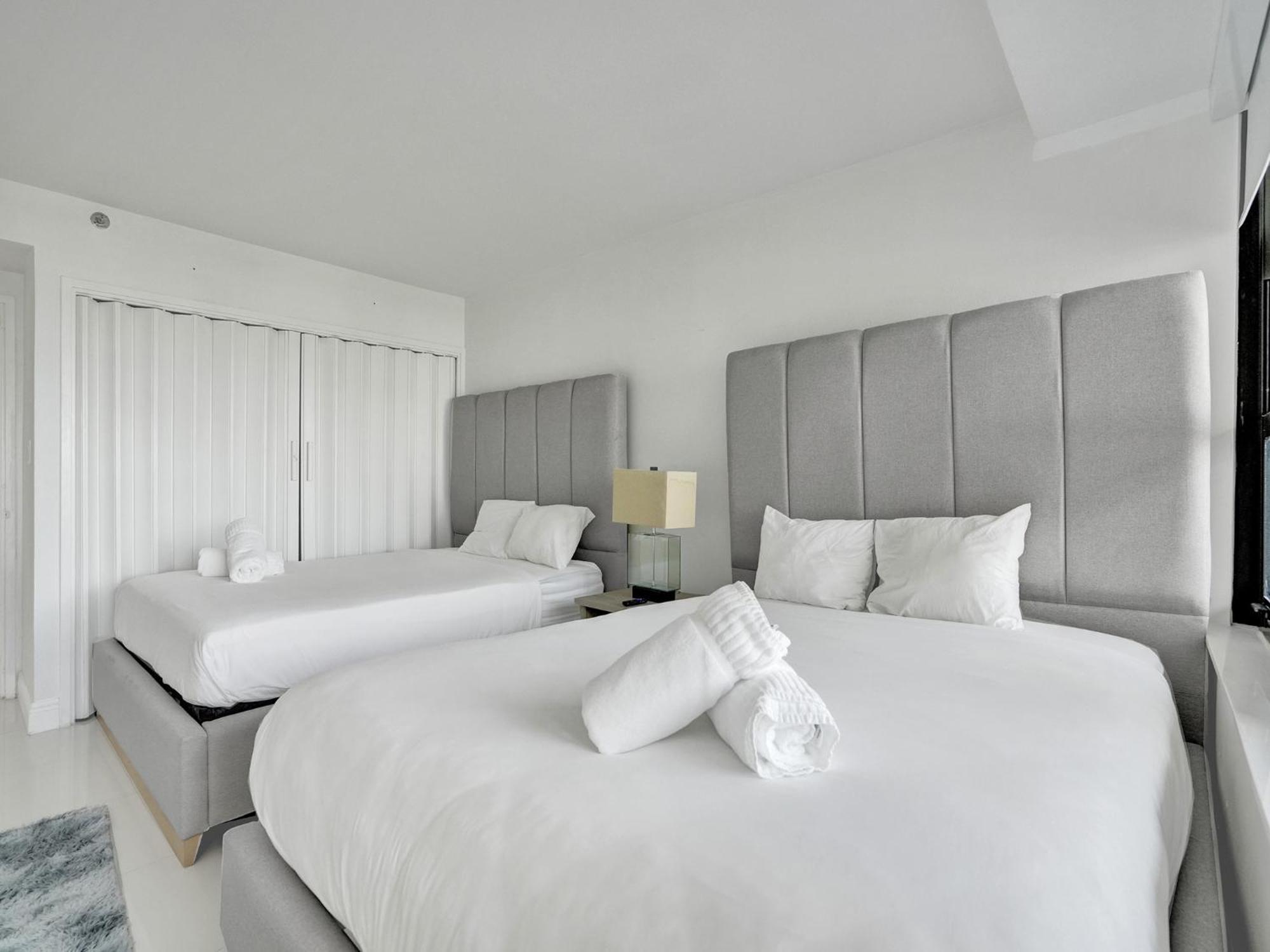 Apartment Beautiful Service 1020