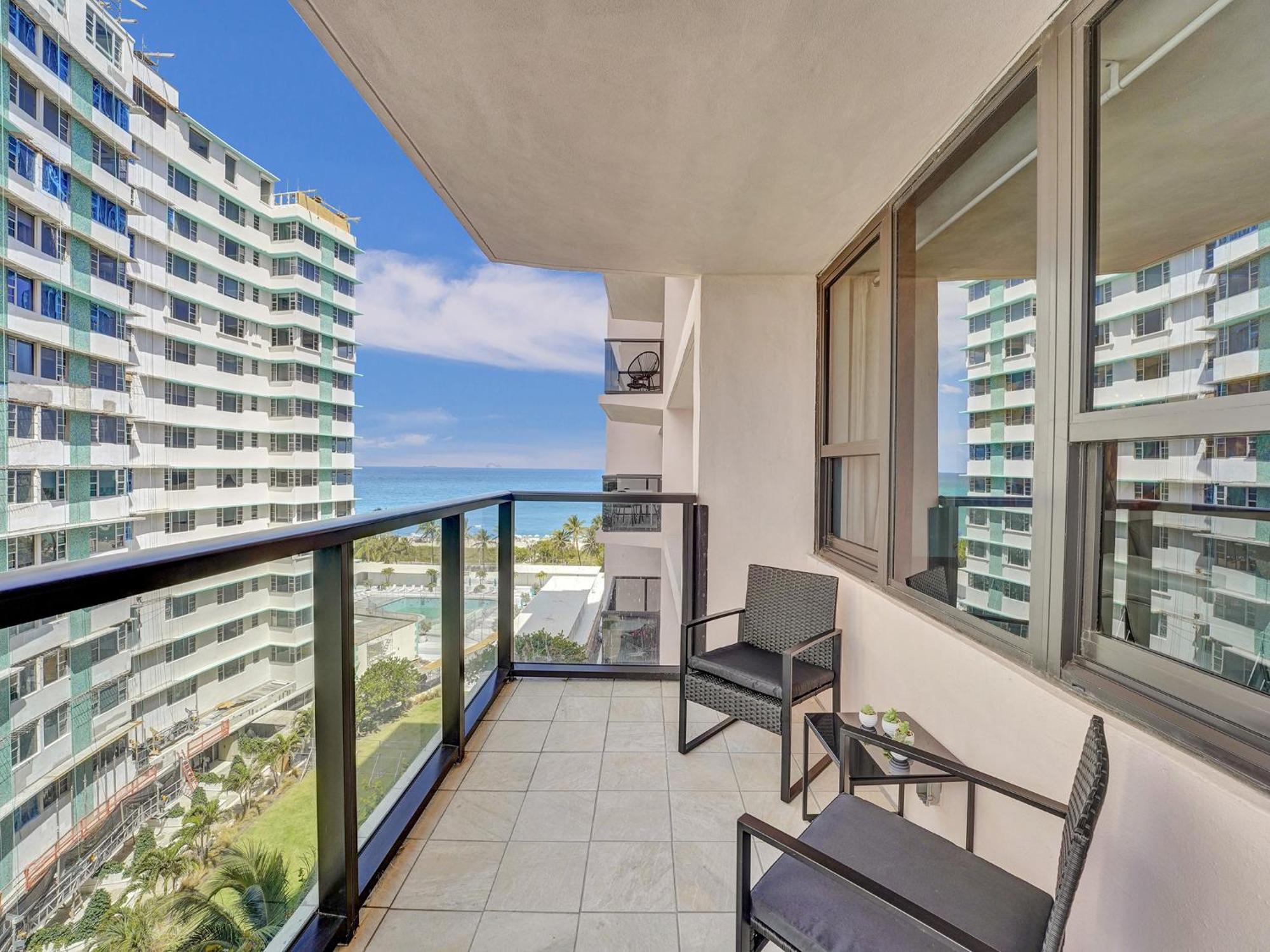 Awesome With Amenities 1016