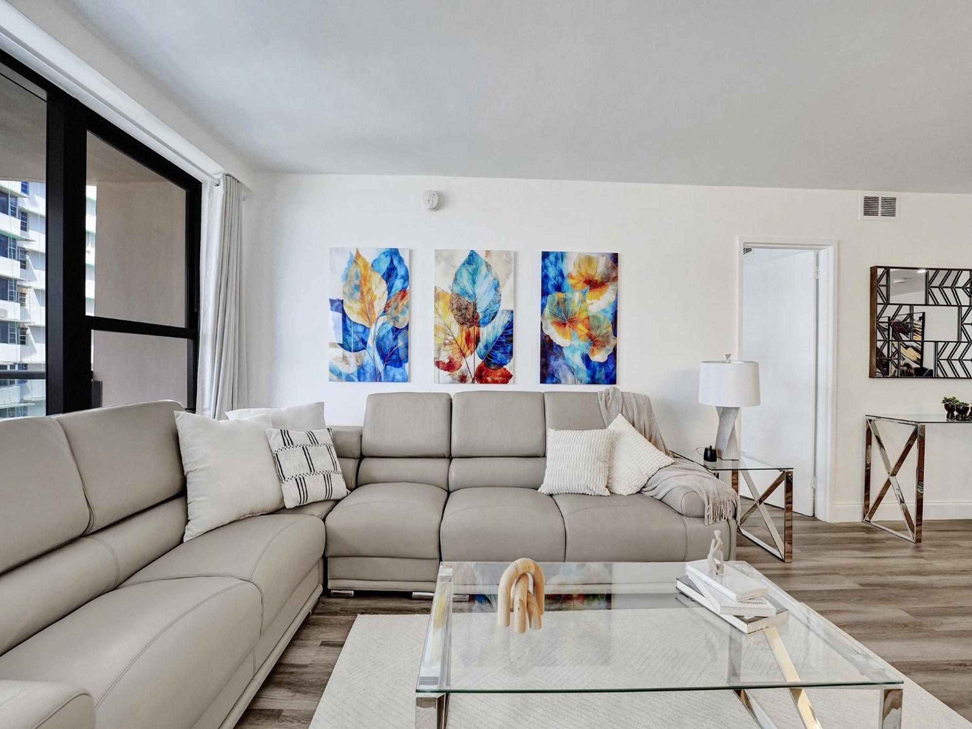 Awesome With Amenities 1016 Apartment