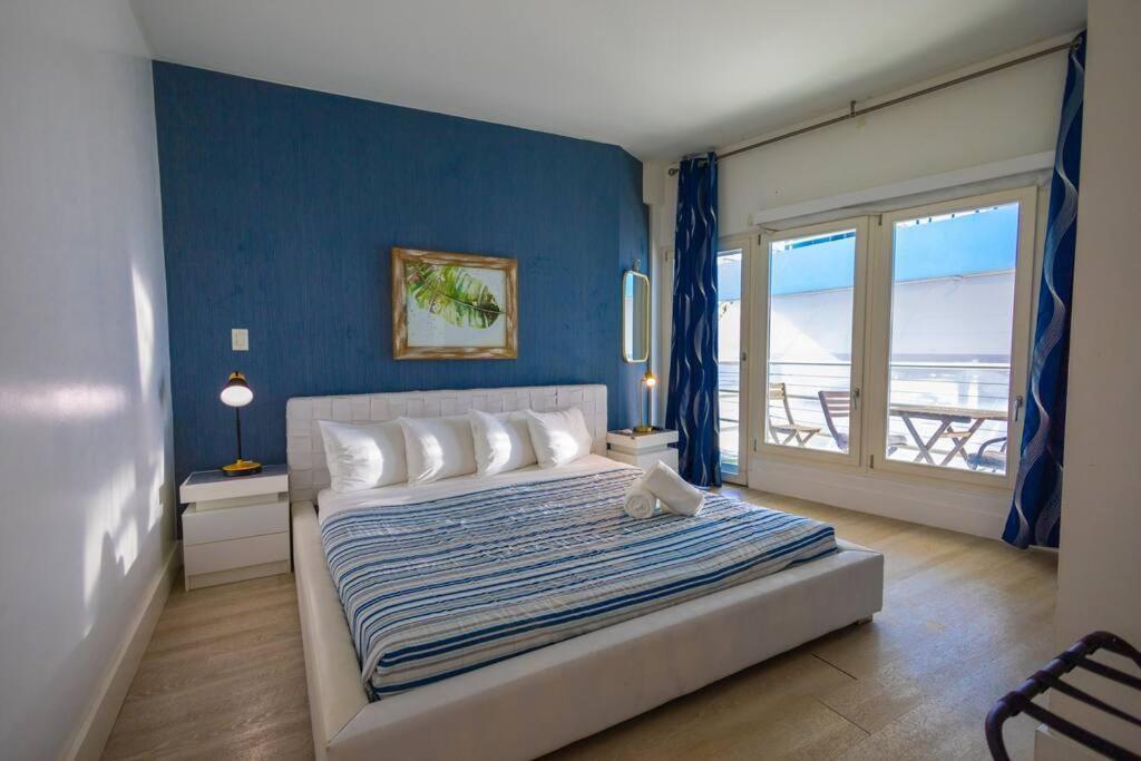 Apartment King 1 Bed With Rooftop Pool C202 *