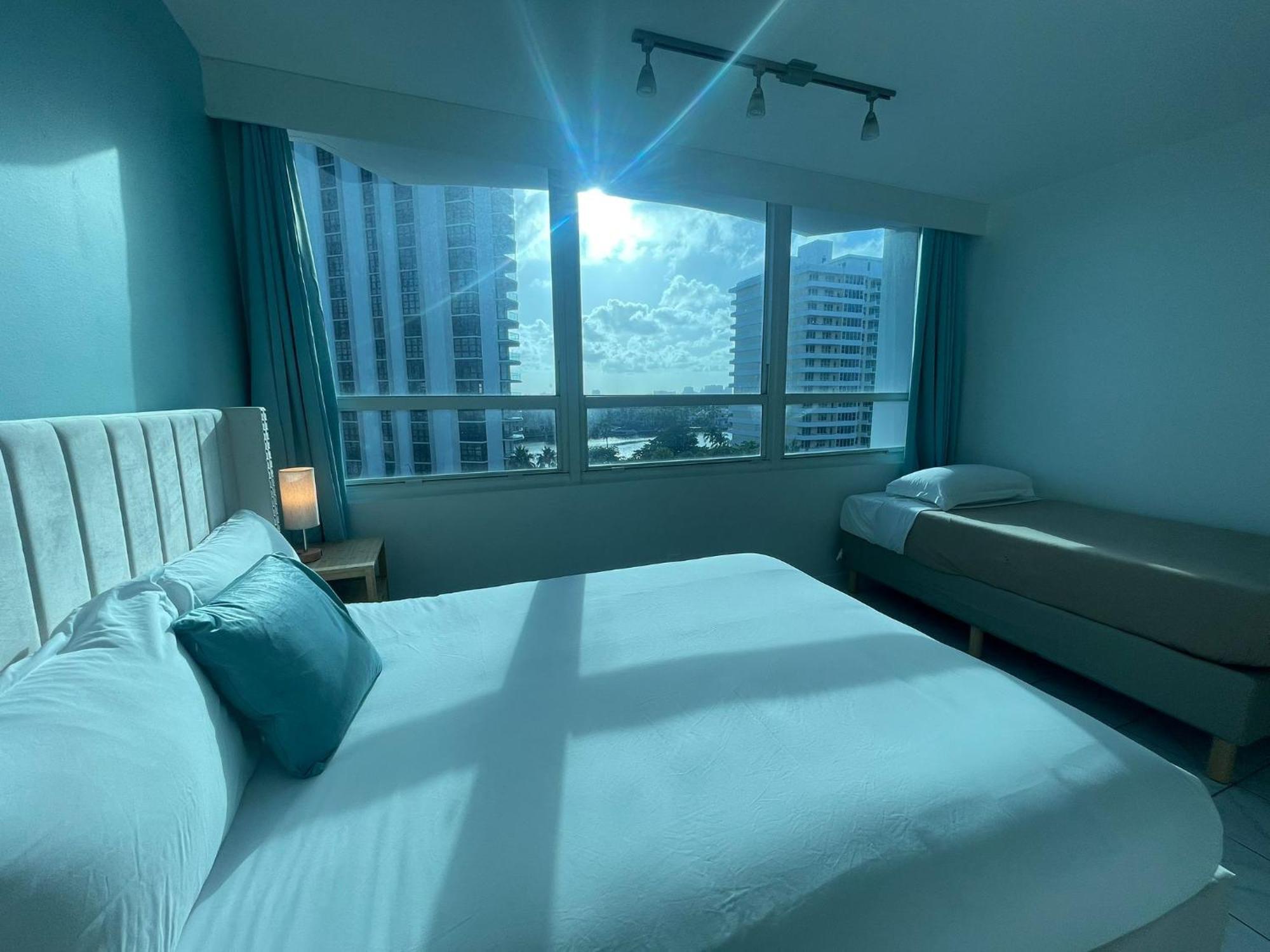 Seastays ~ Oceanfront Miami Beach