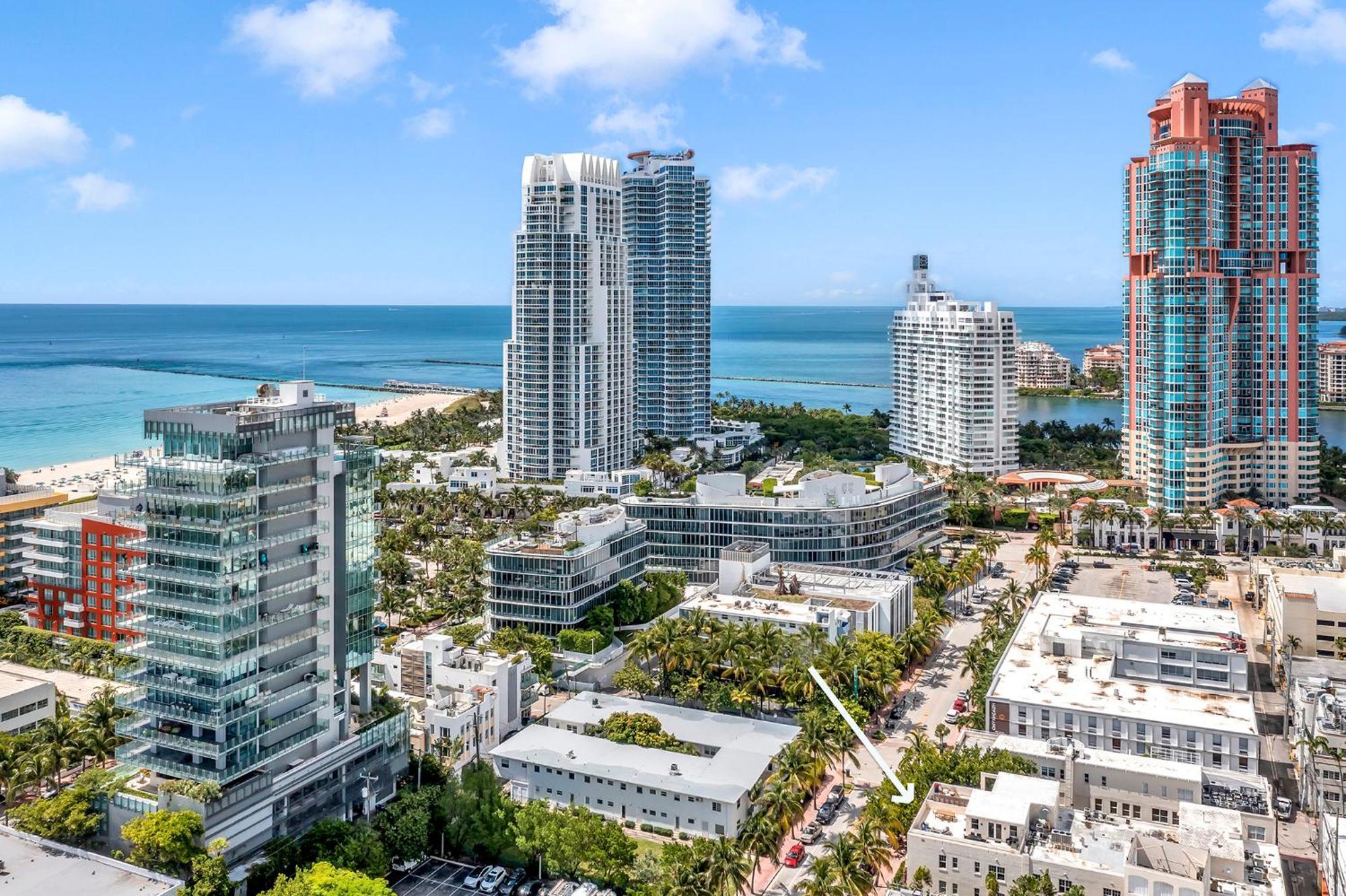 Gorgeous Coastal Ph With Large Private Terrace *