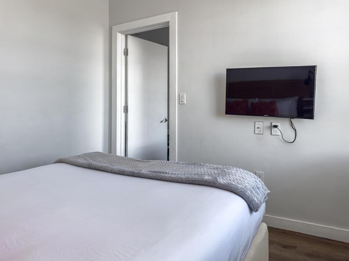 Luxe 2br1bath South 1 Min Walk From Ocean Apartment *
