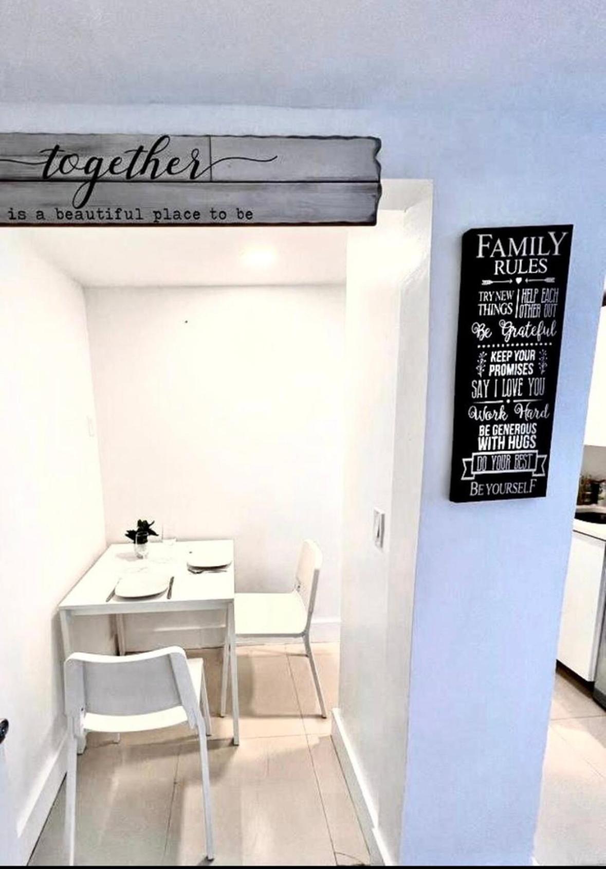 Castle 401 Oceanfront With Pool, Tennis, Access And Free Parking * Miami Beach