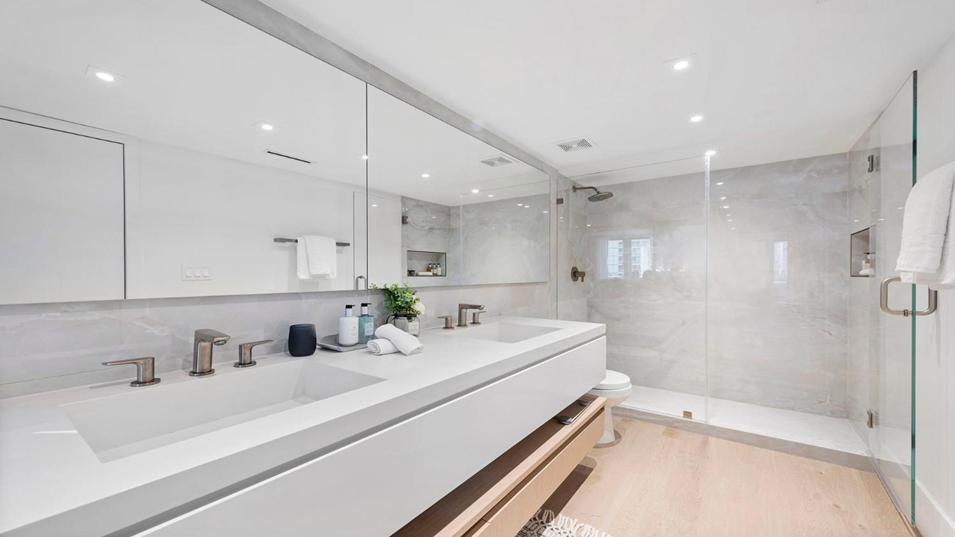 Apartment 2 Bedroom Private At Roney Palace -407 *