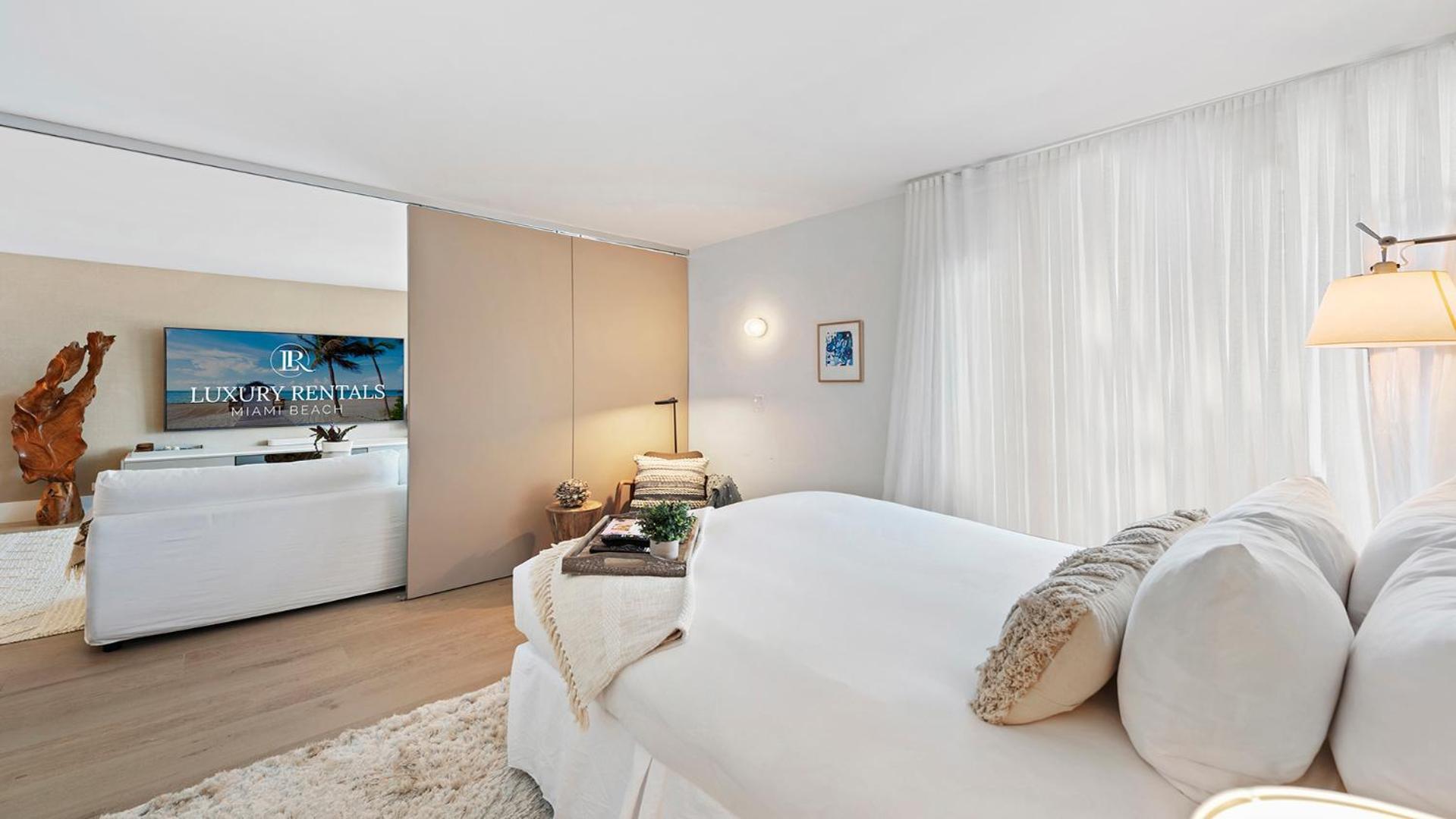 2 Bedroom Private At Roney Palace -407 Apartment Miami Beach