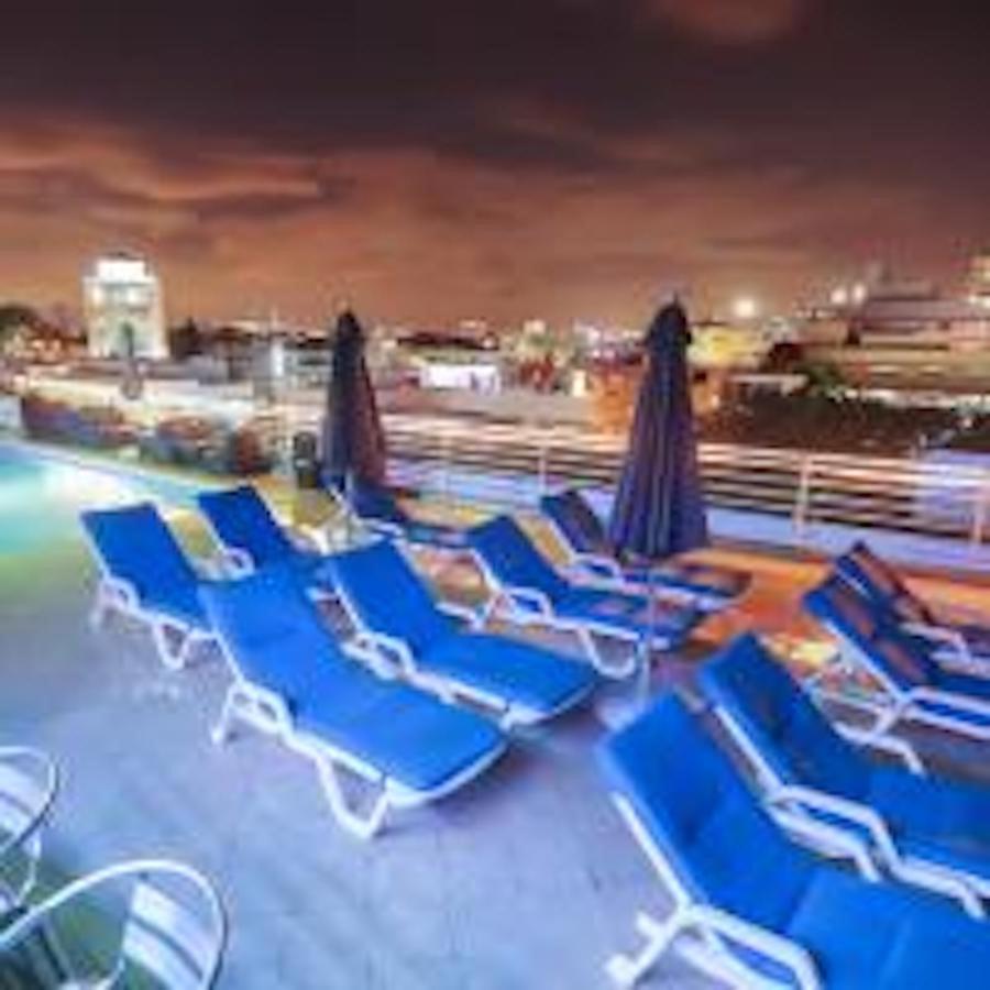 Aparthotel Congress Ocean Drive Miami Beach