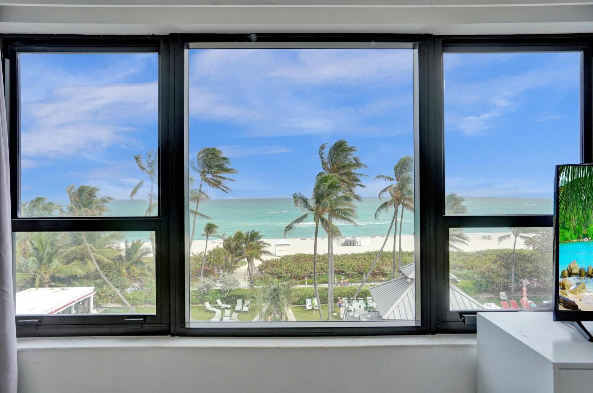 Spacious Ocean View 601