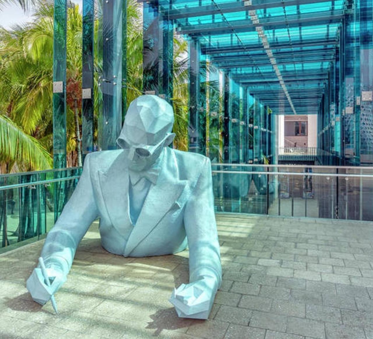 Oceanfront Miami Apartment *
