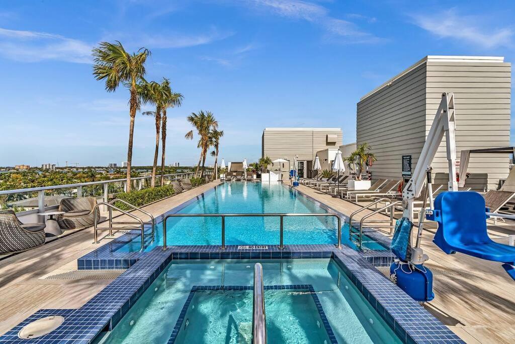 Double Queen Room-hosted By Sweetstay Apartment Miami Beach