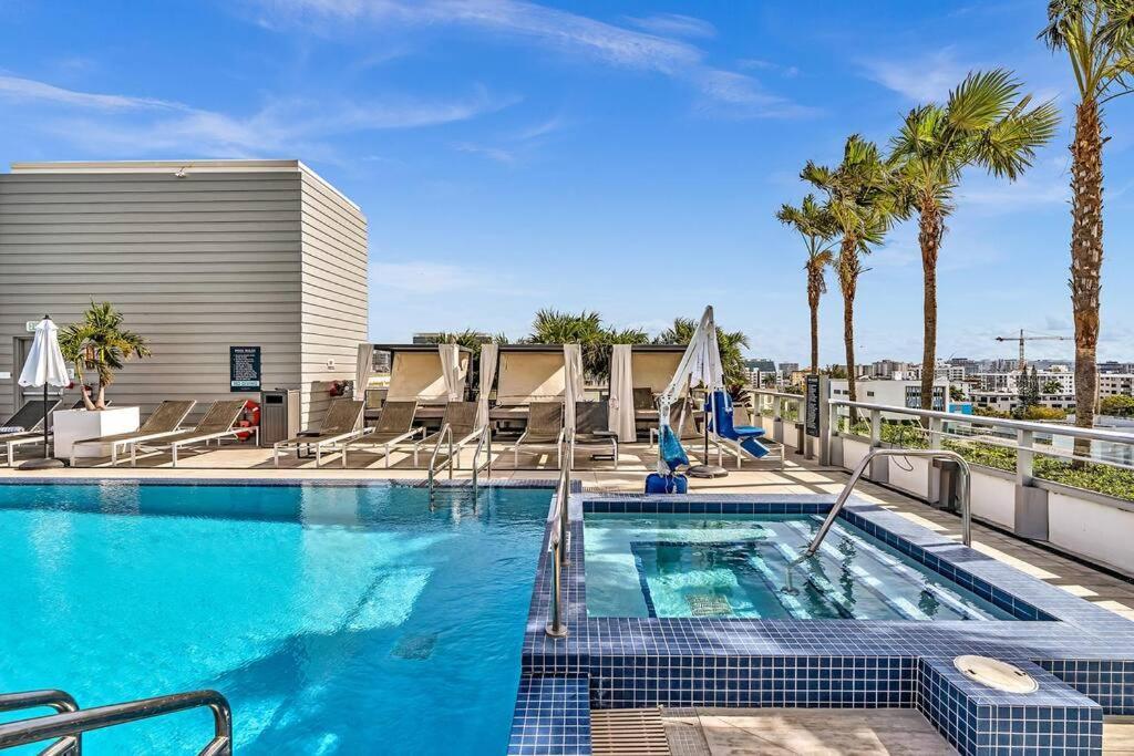 Double Queen Room-hosted By Sweetstay Apartment Miami Beach