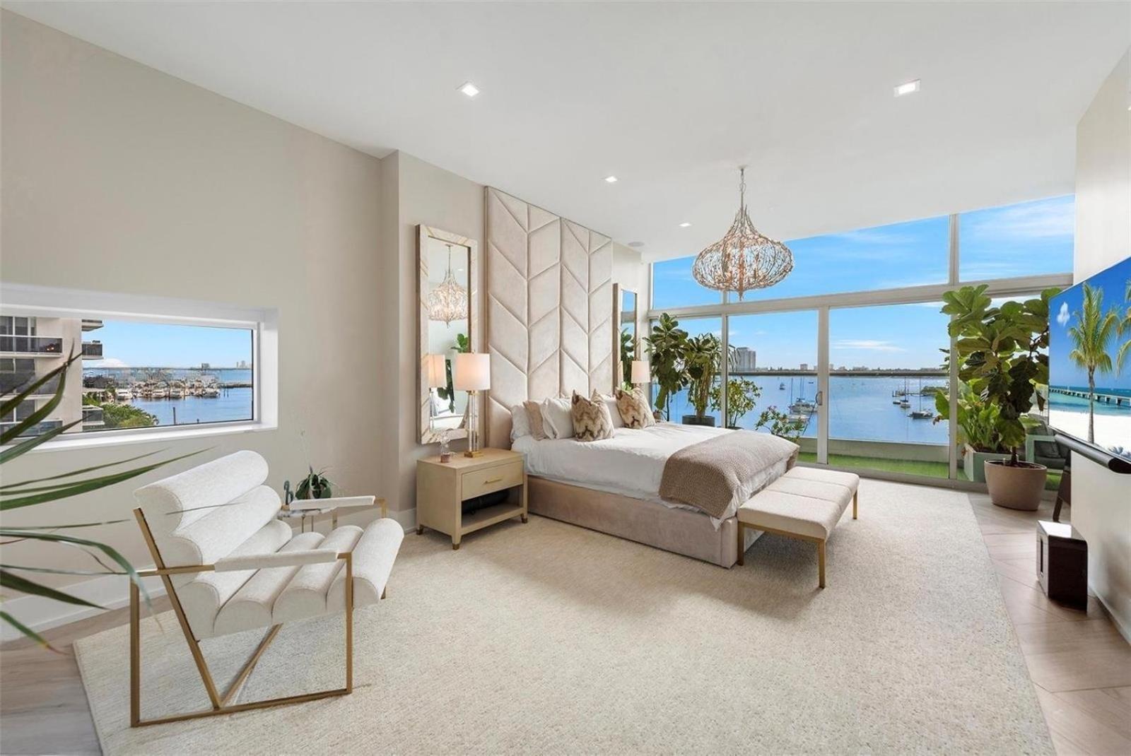 Spacious Corner Unit With Bay Views Apartment Miami Beach