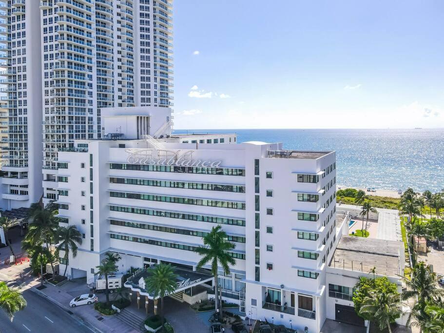Ventur Loft 2-story Beachfront With Ocean Views *