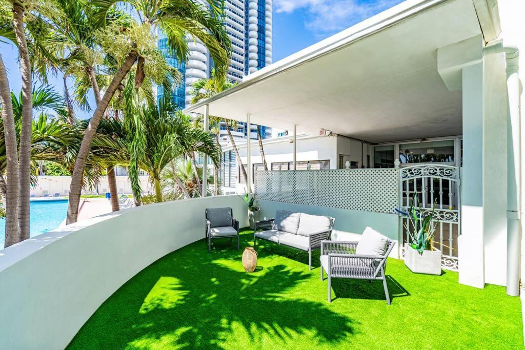 Apartment Ventur Loft 2-story Beachfront With Ocean Views