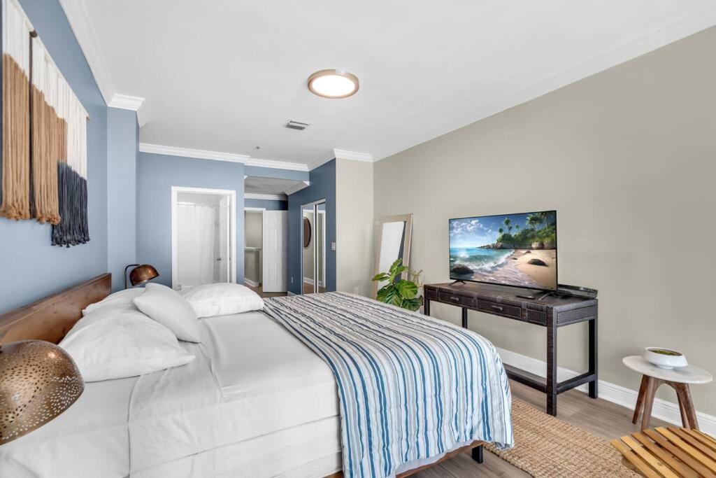 Apartment Ventur Loft 2-story Beachfront With Ocean Views *