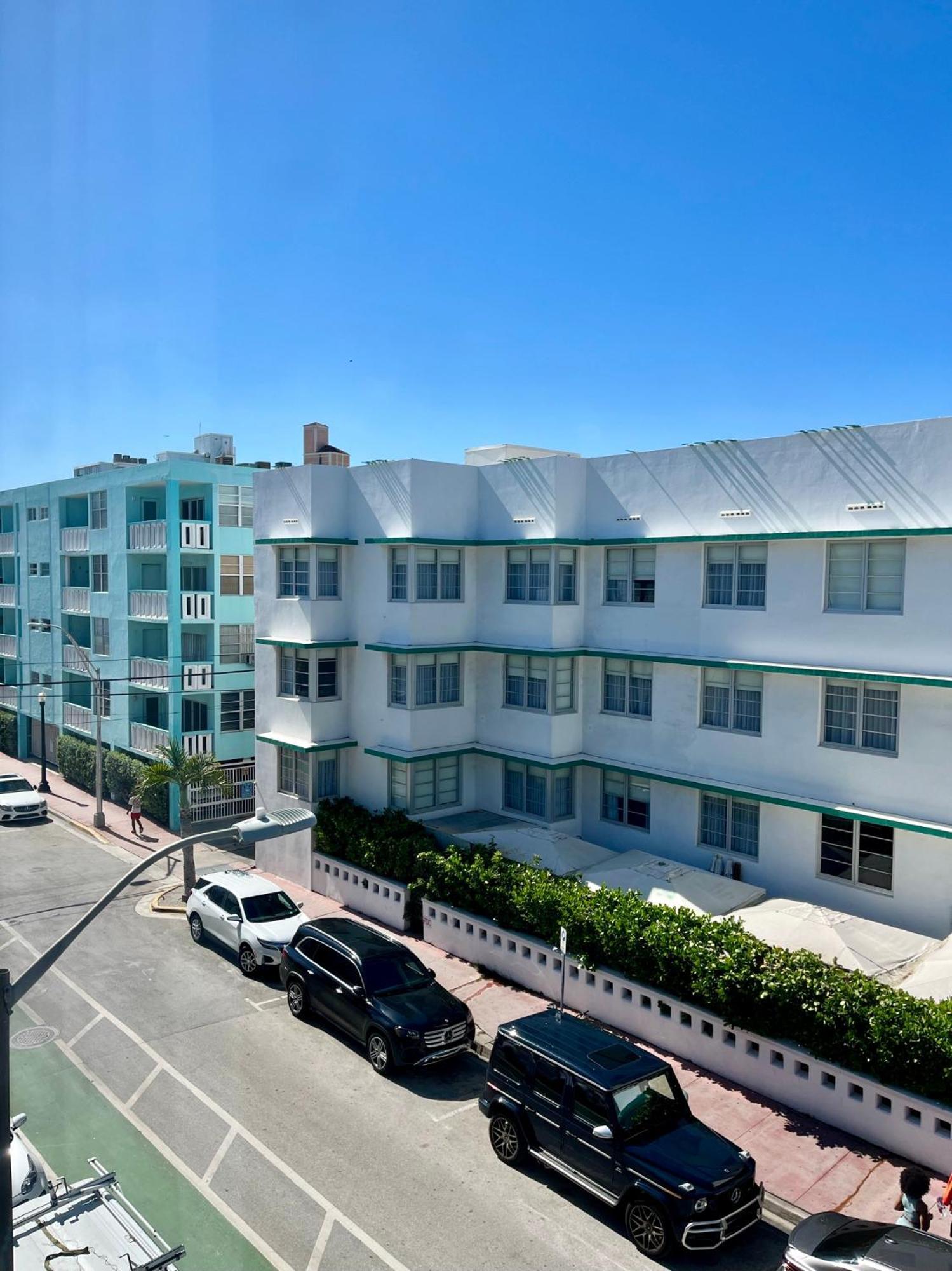 Hotel Majestic South 3*