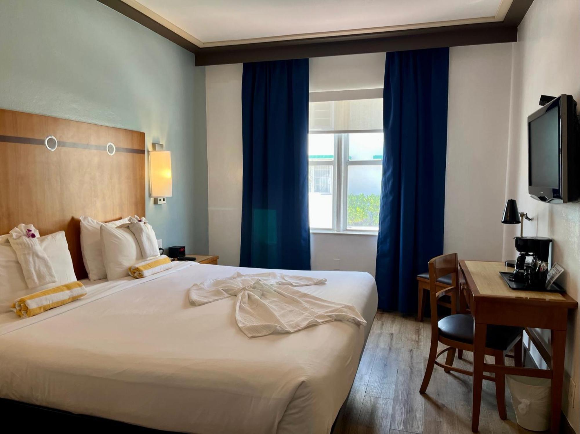 Majestic South 3*