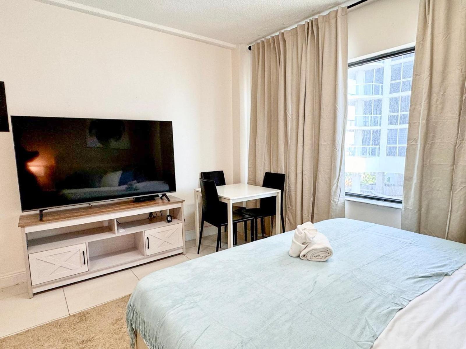 Miami Beachfront Apartment Miami Beach