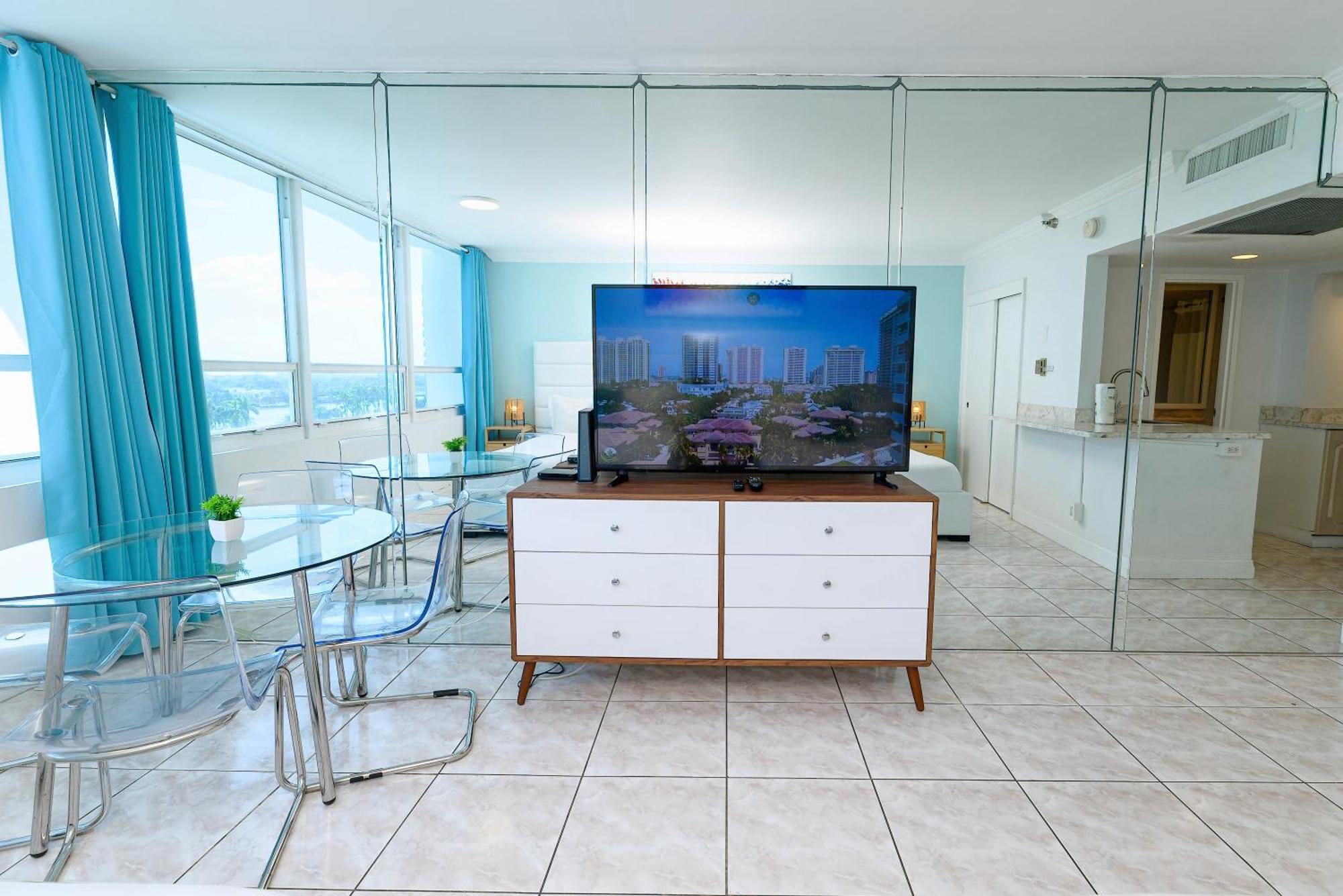 Seastays-oceanside Apartment