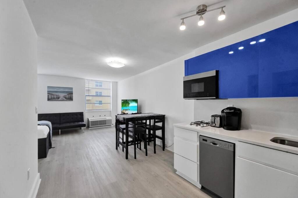 Miami Vacation Home, Nightlife, Dining Apartment *
