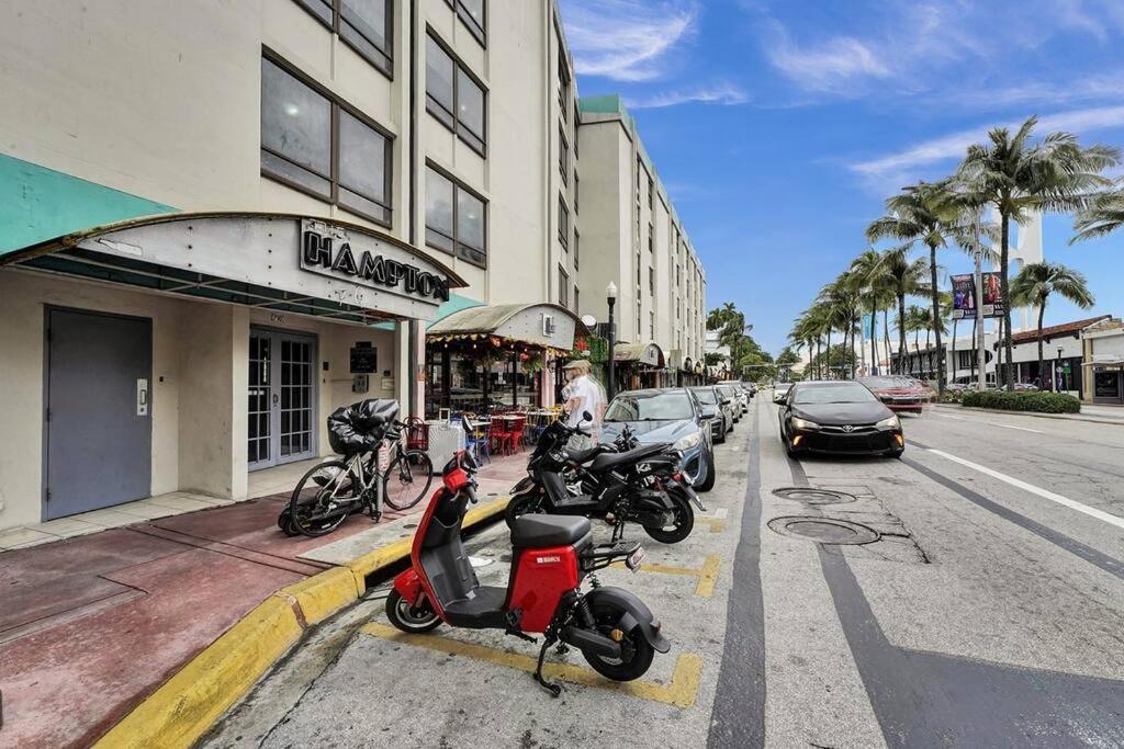 Apartment Miami Vacation Home, Nightlife, Dining