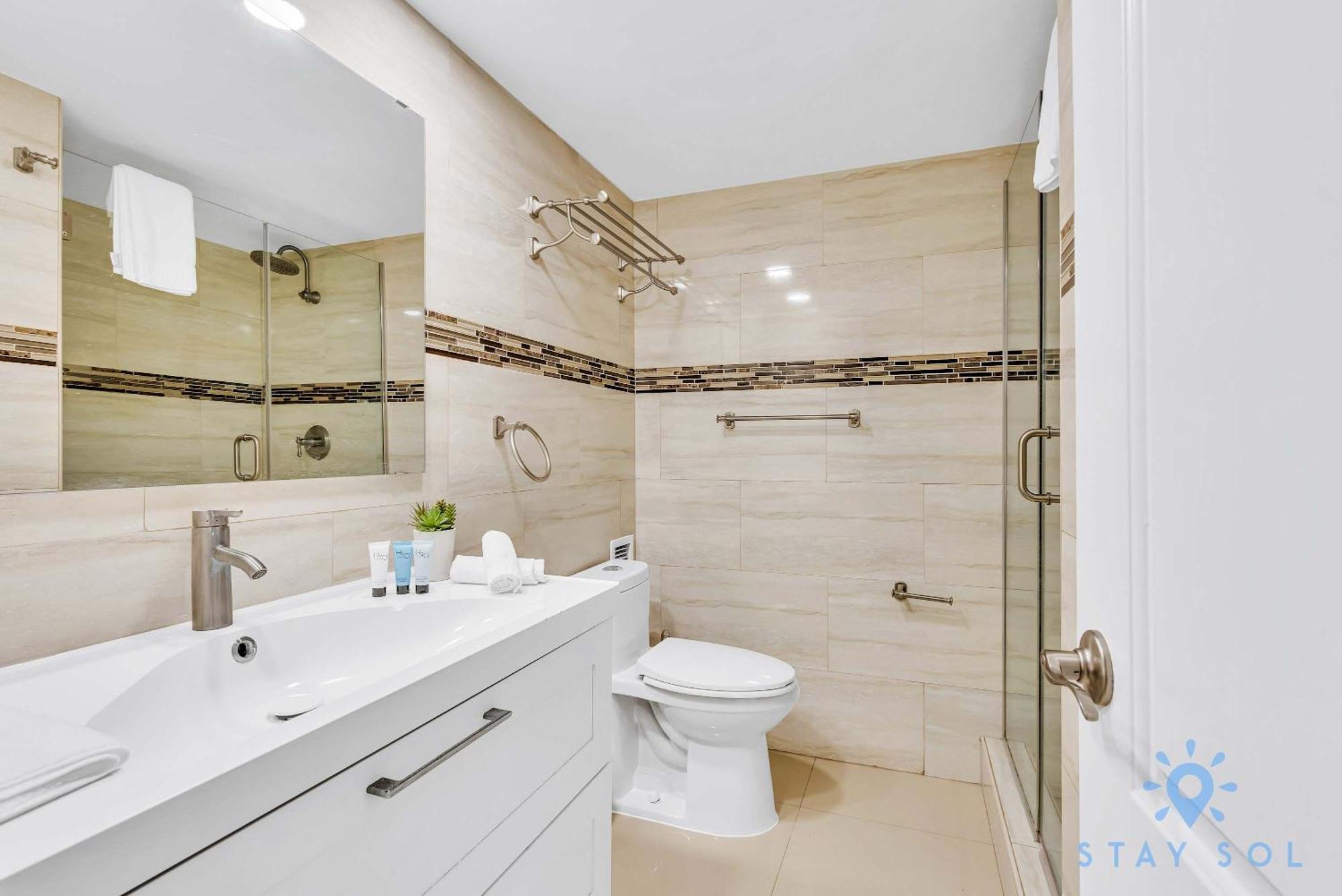 Apartment Beautiful 2 Bedroom Amazing Pool Miami Beach